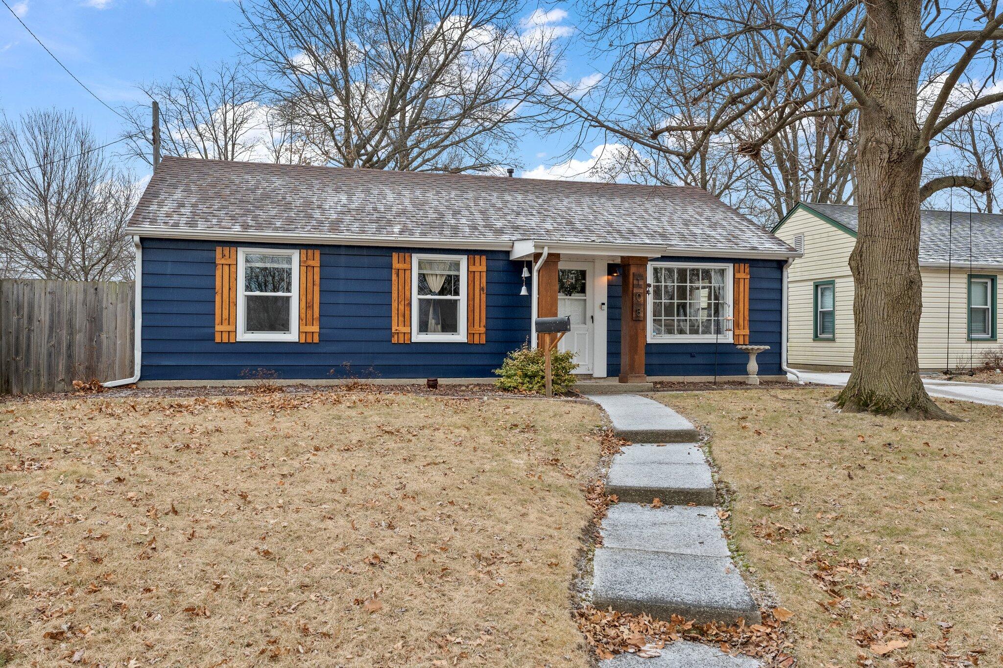 108 Henderlong Pkwy