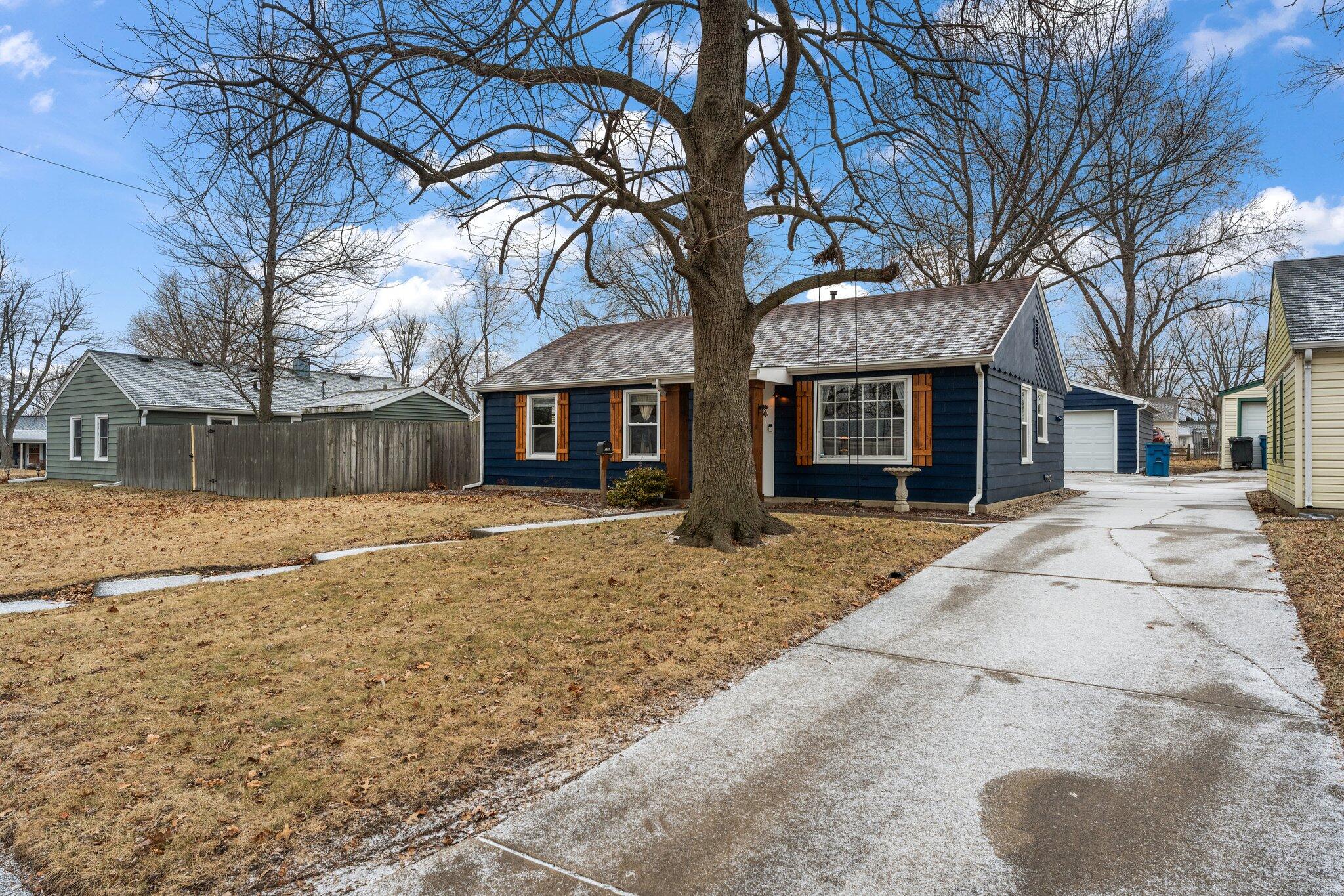 108 Henderlong Pkwy