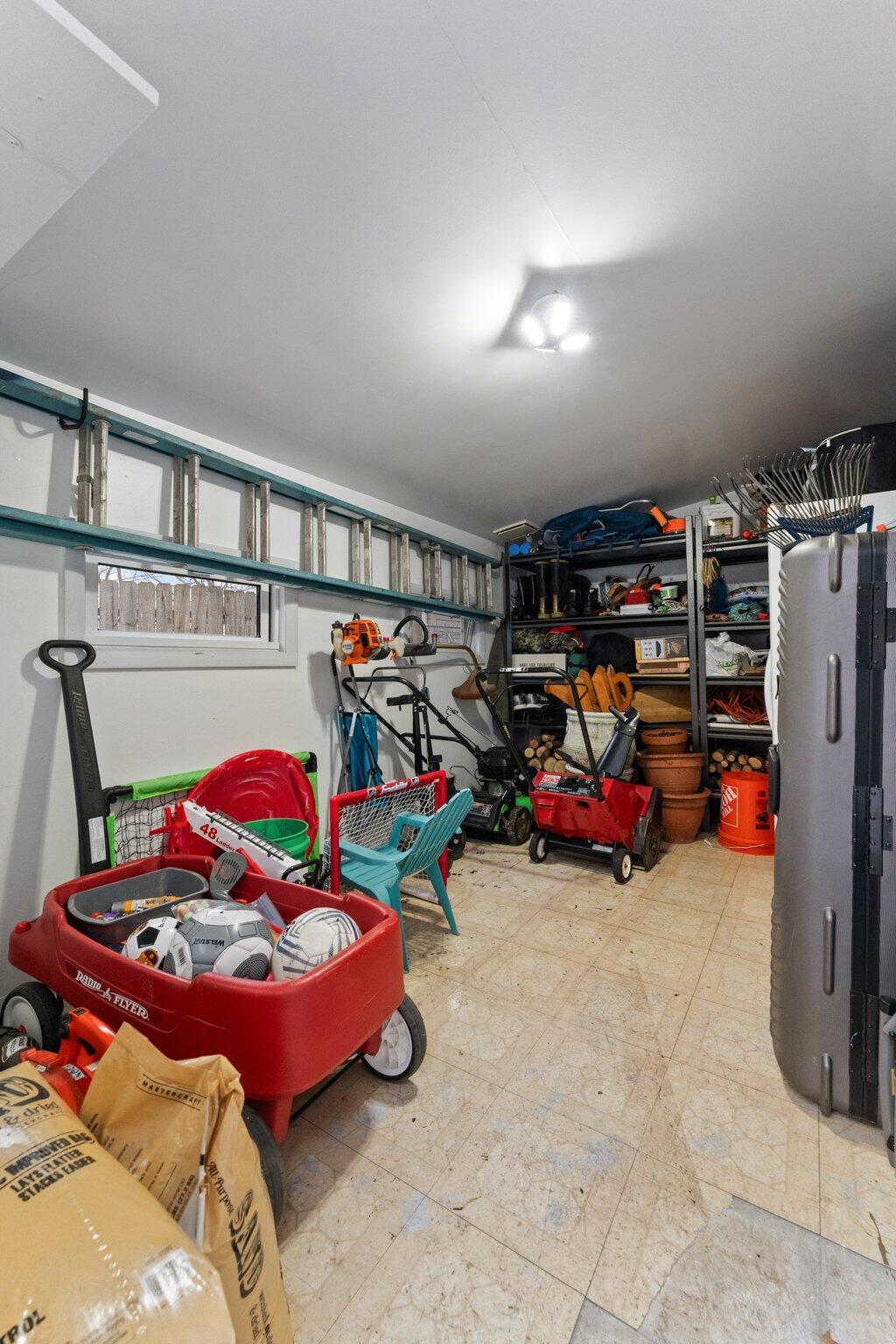 108 Henderlong Pkwy