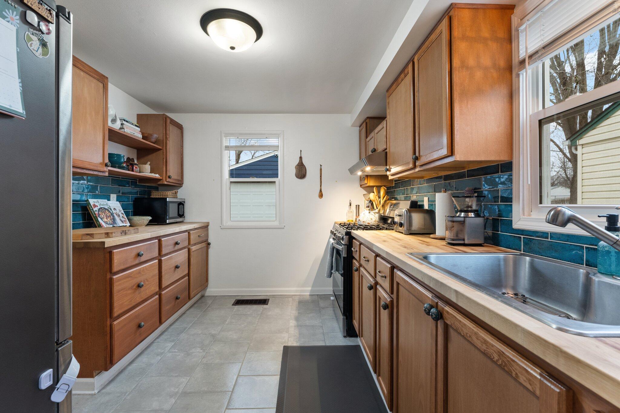 108 Henderlong Pkwy