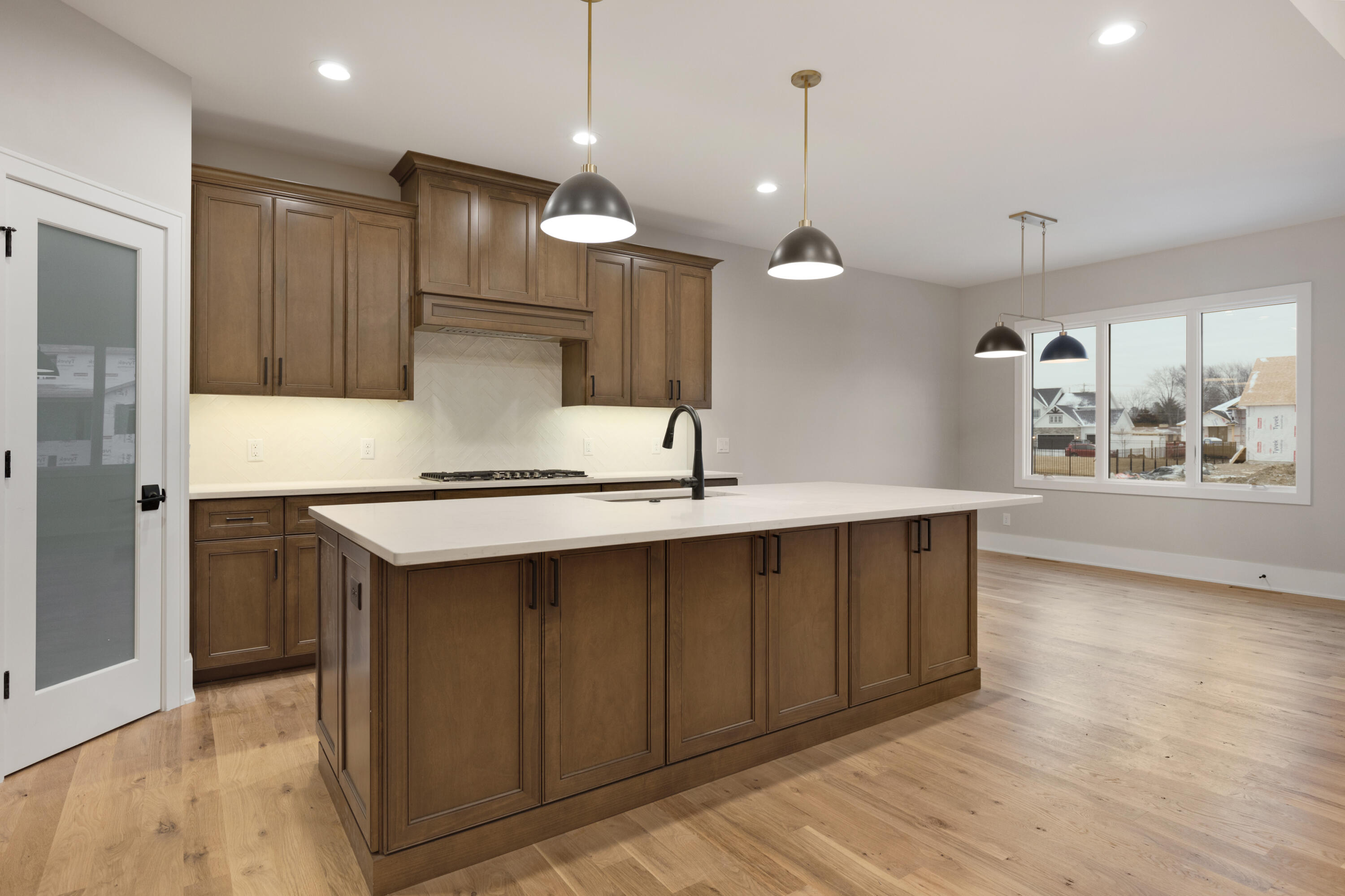 9403 Tall Grass Trail