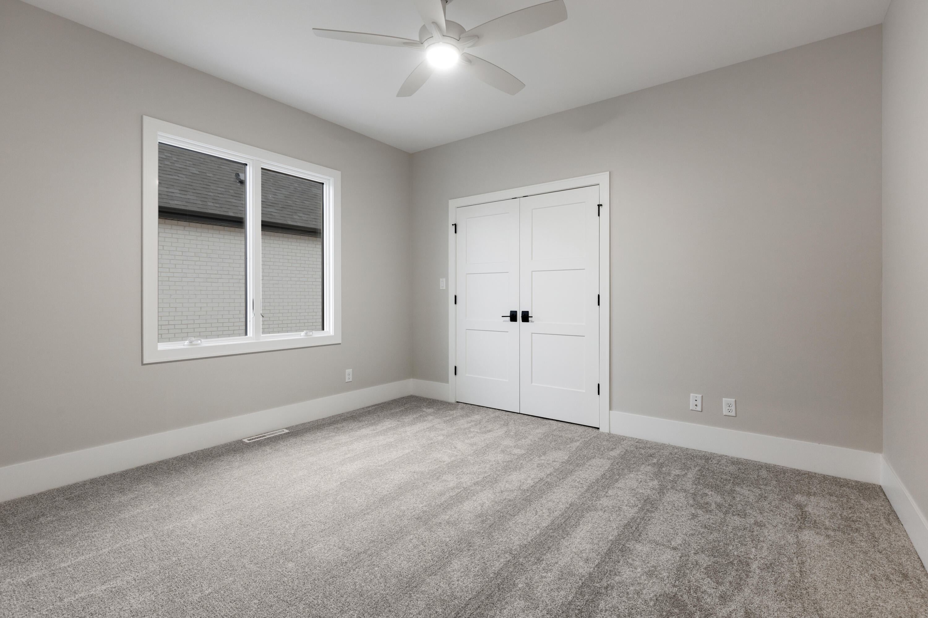9403 Tall Grass Trail