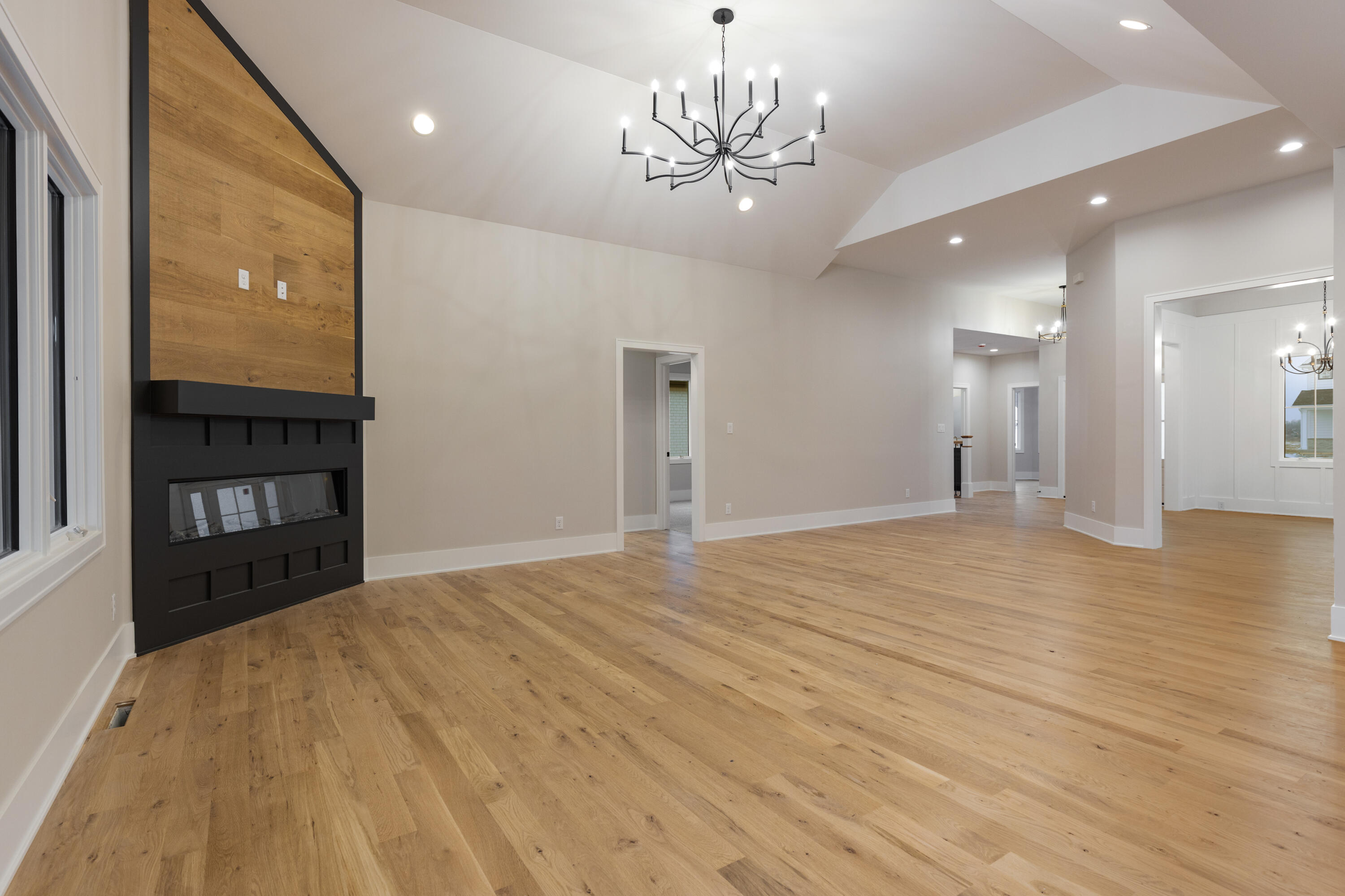 9403 Tall Grass Trail