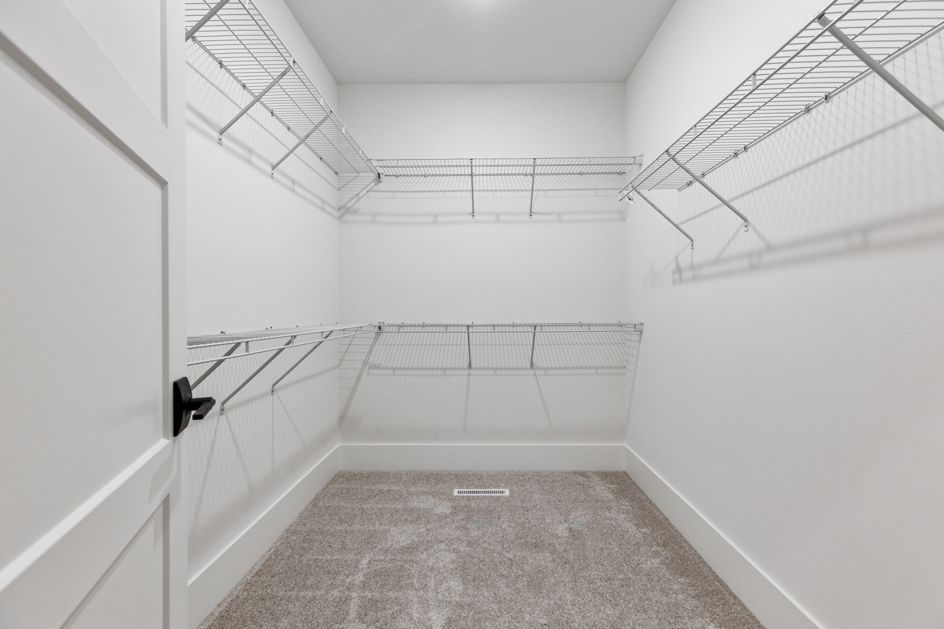 9403 Tall Grass Trail
