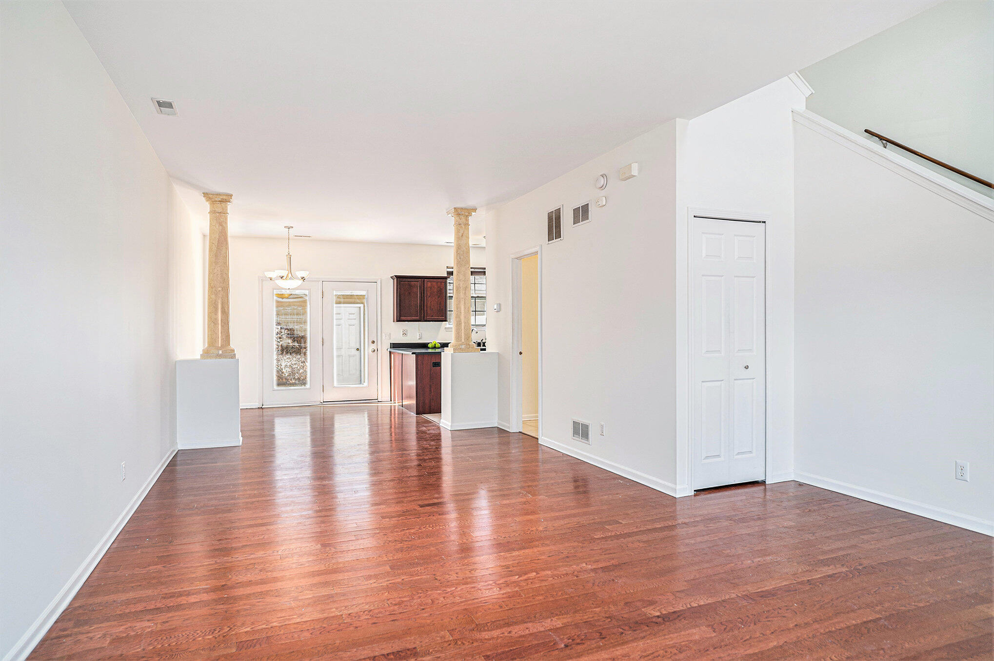 11682 Broadway