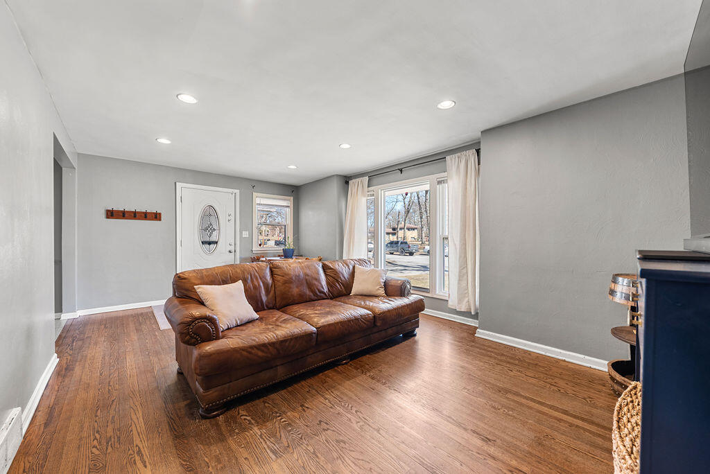 4172 Oak Lane
