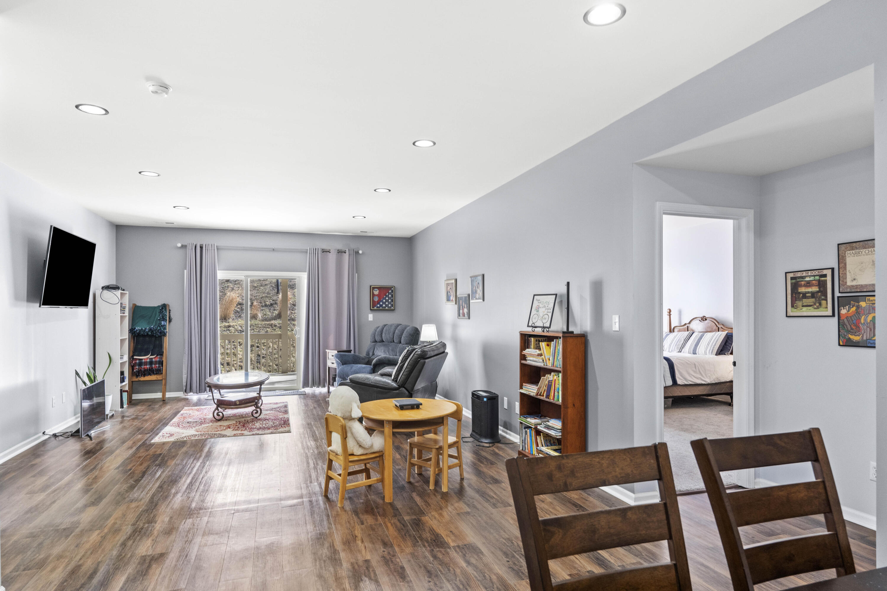 8839 Forest Glen Court