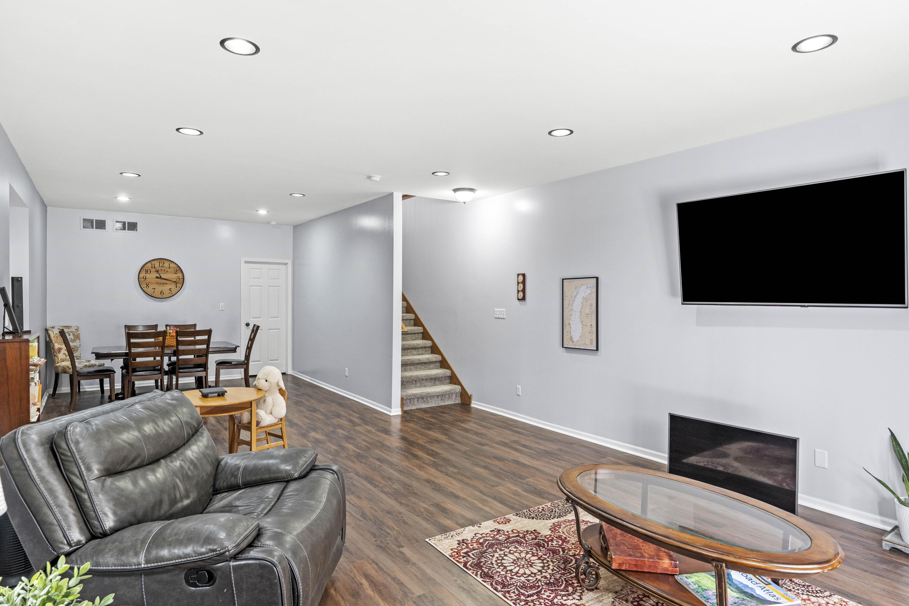 8839 Forest Glen Court