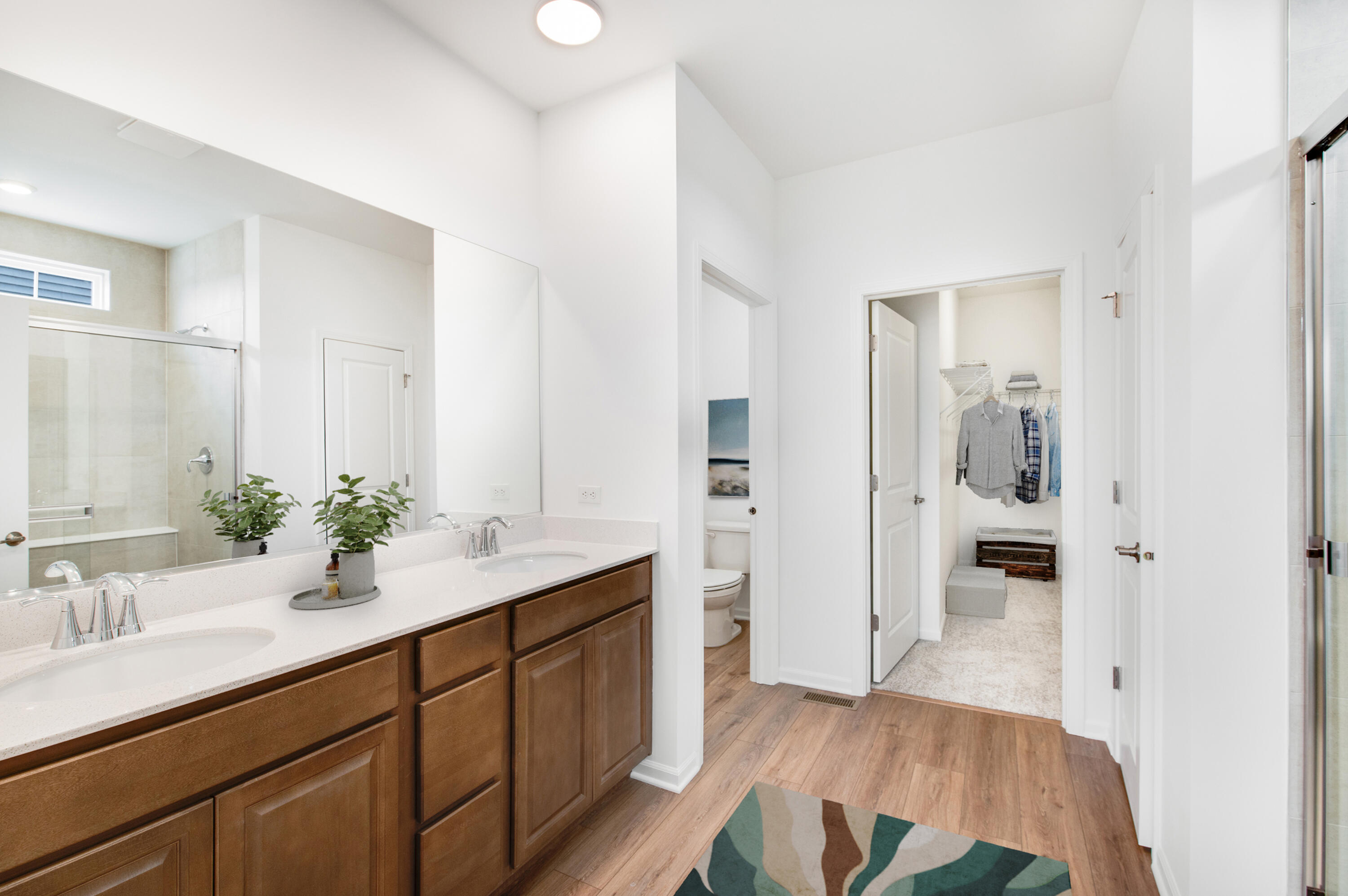 6054 E 112th Place