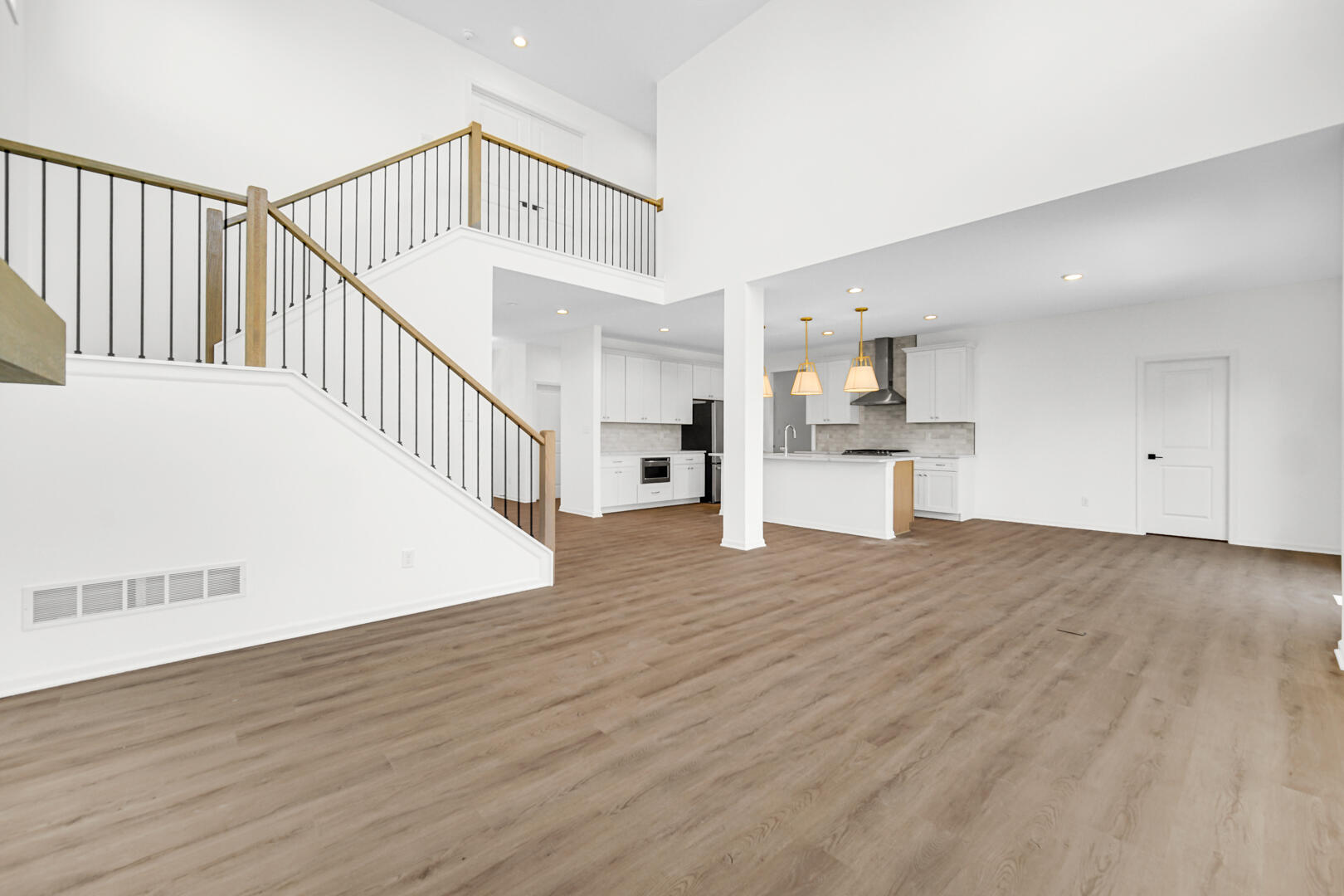 704 Idlewild Lane