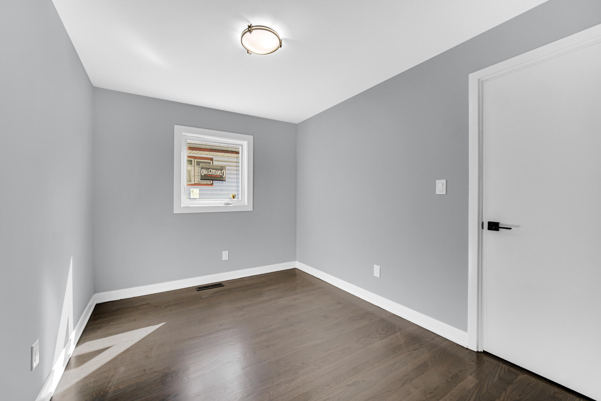 2055 Roosevelt Street