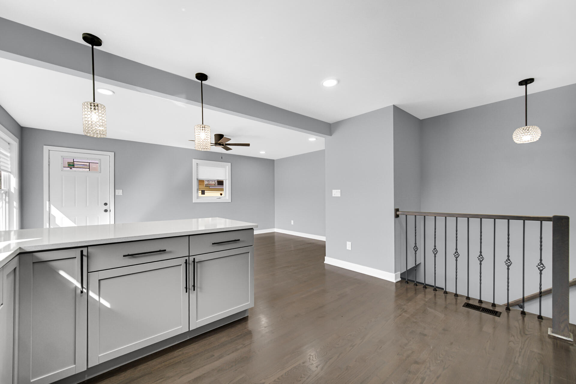 2055 Roosevelt Street