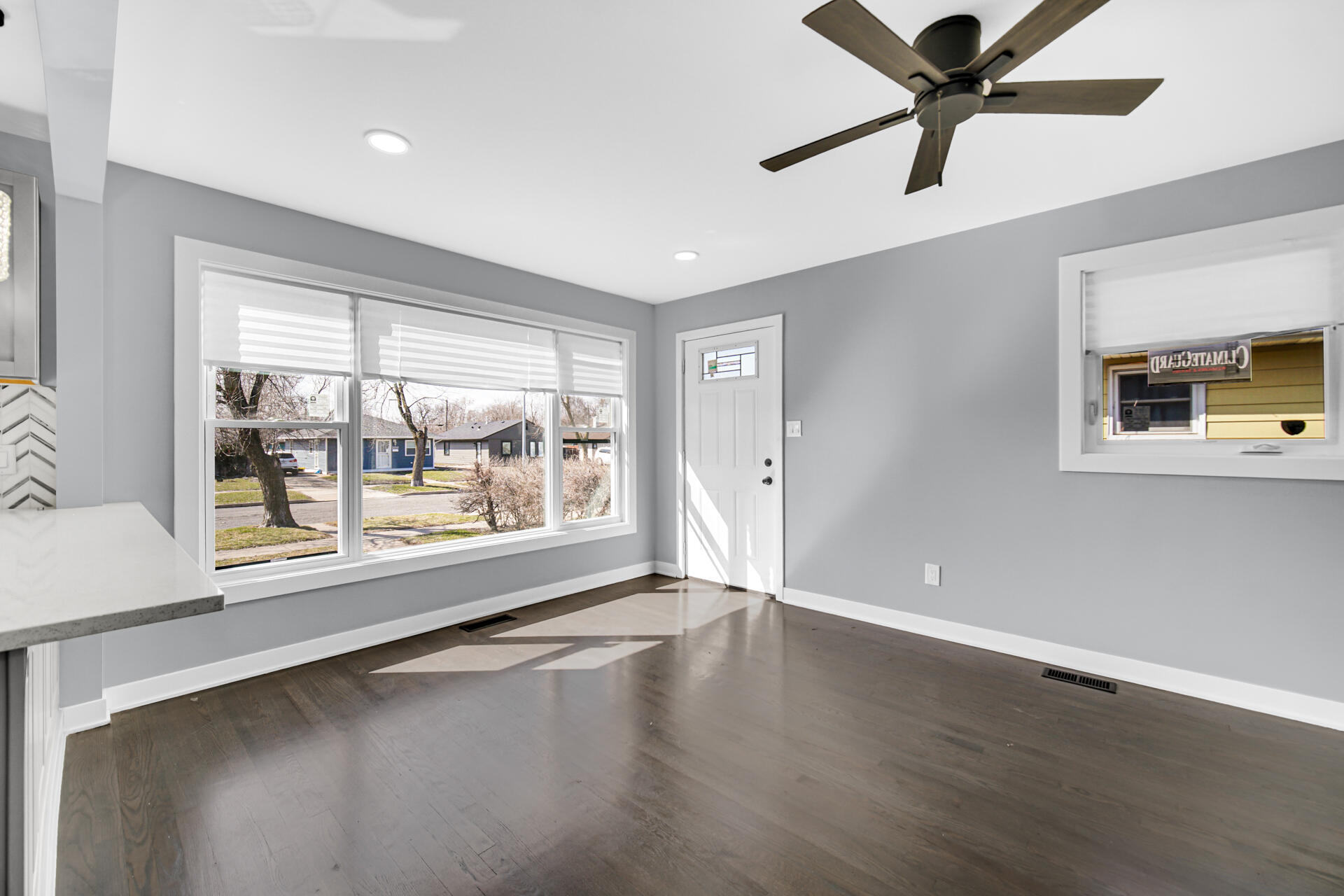 2055 Roosevelt Street