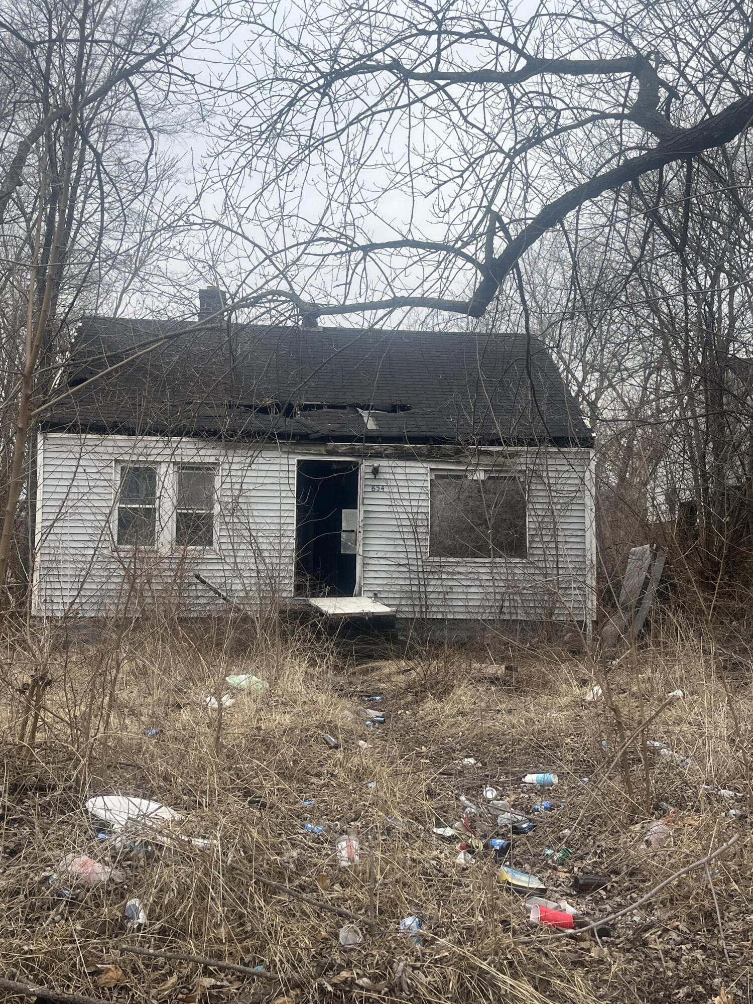 854 Ohio Street