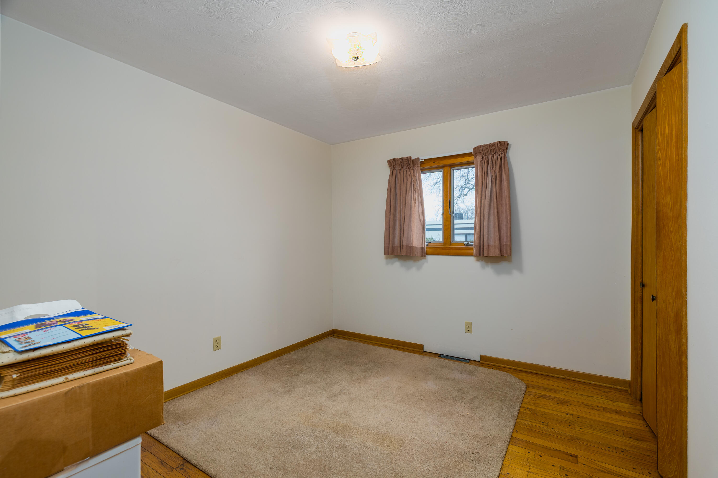 319 E Maple Street