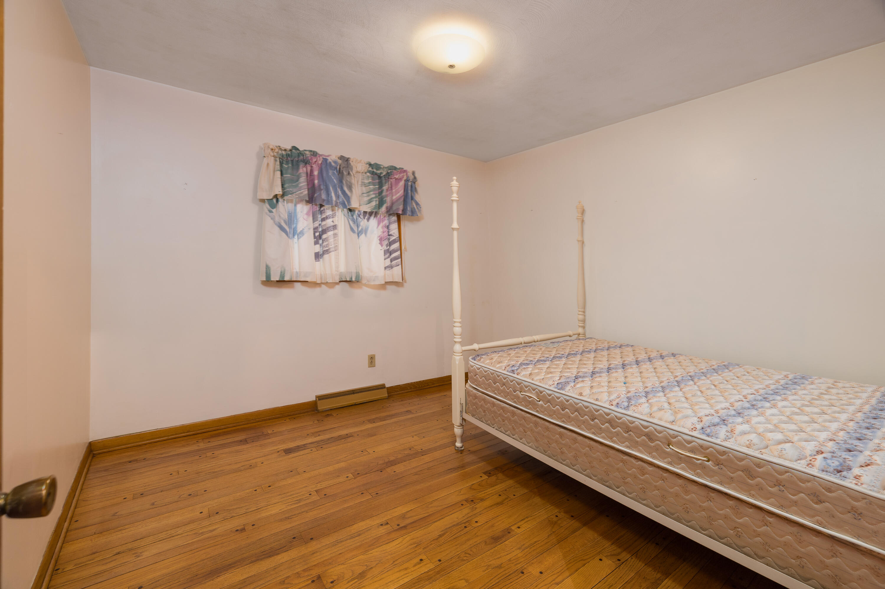 319 E Maple Street