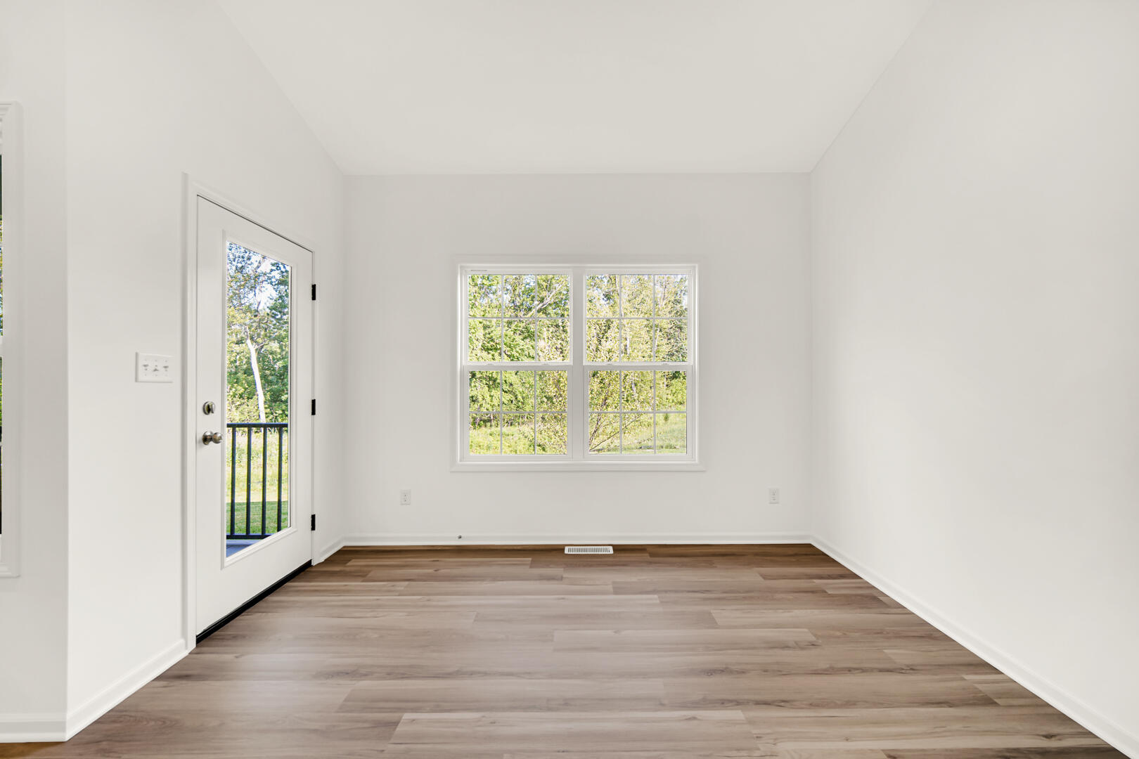 490 Magnolia Lane