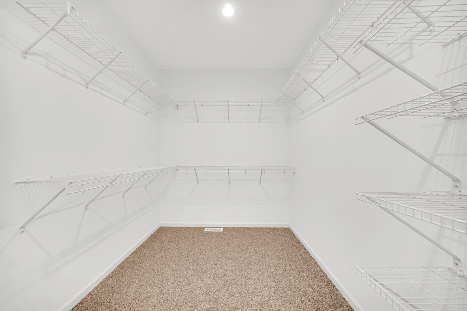 490 Magnolia Lane