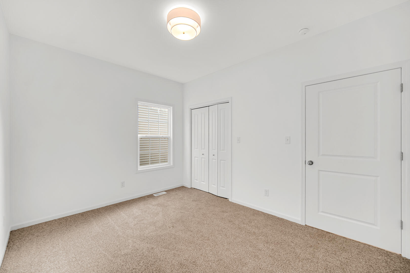 490 Magnolia Lane