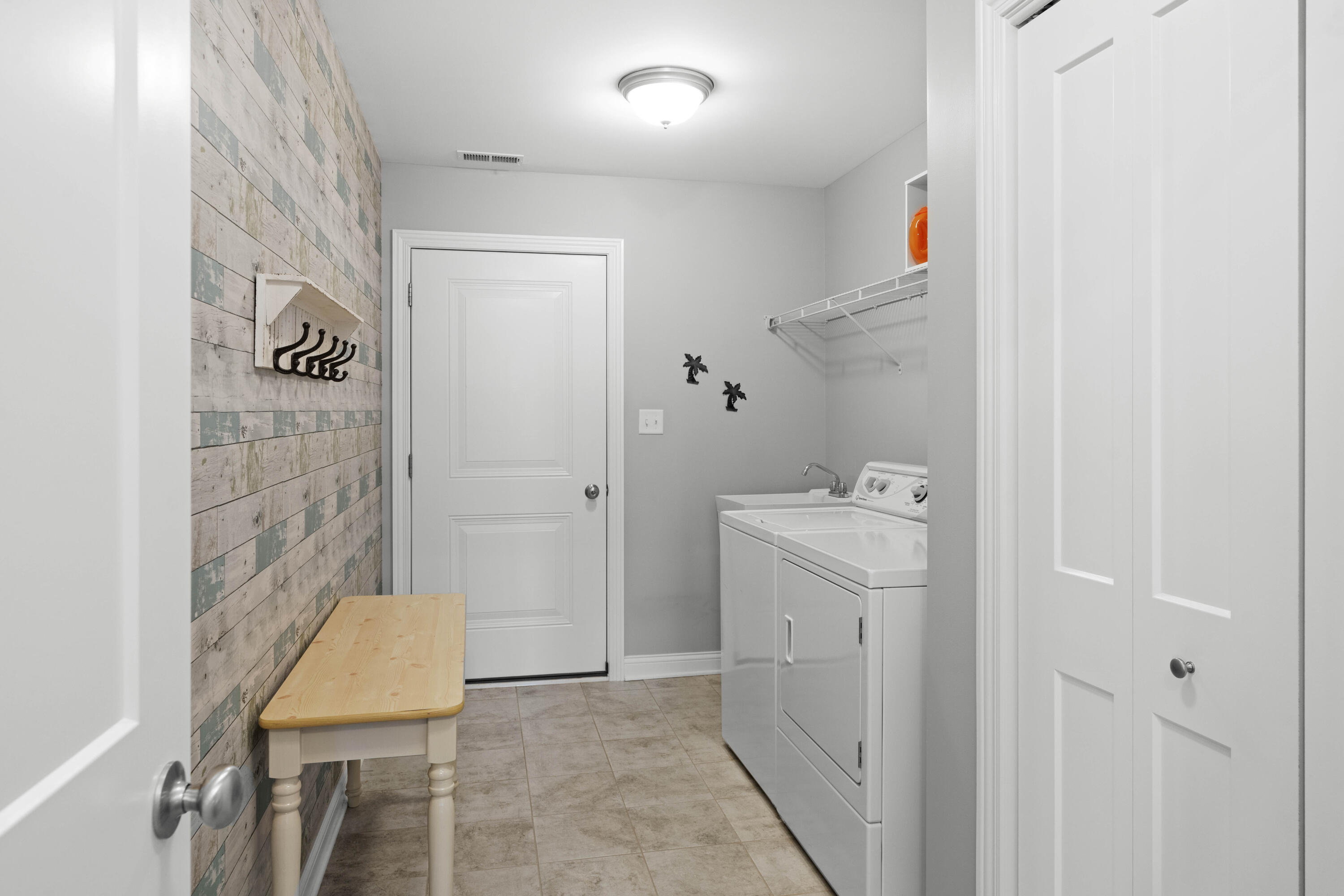 10302 Red Rock Place