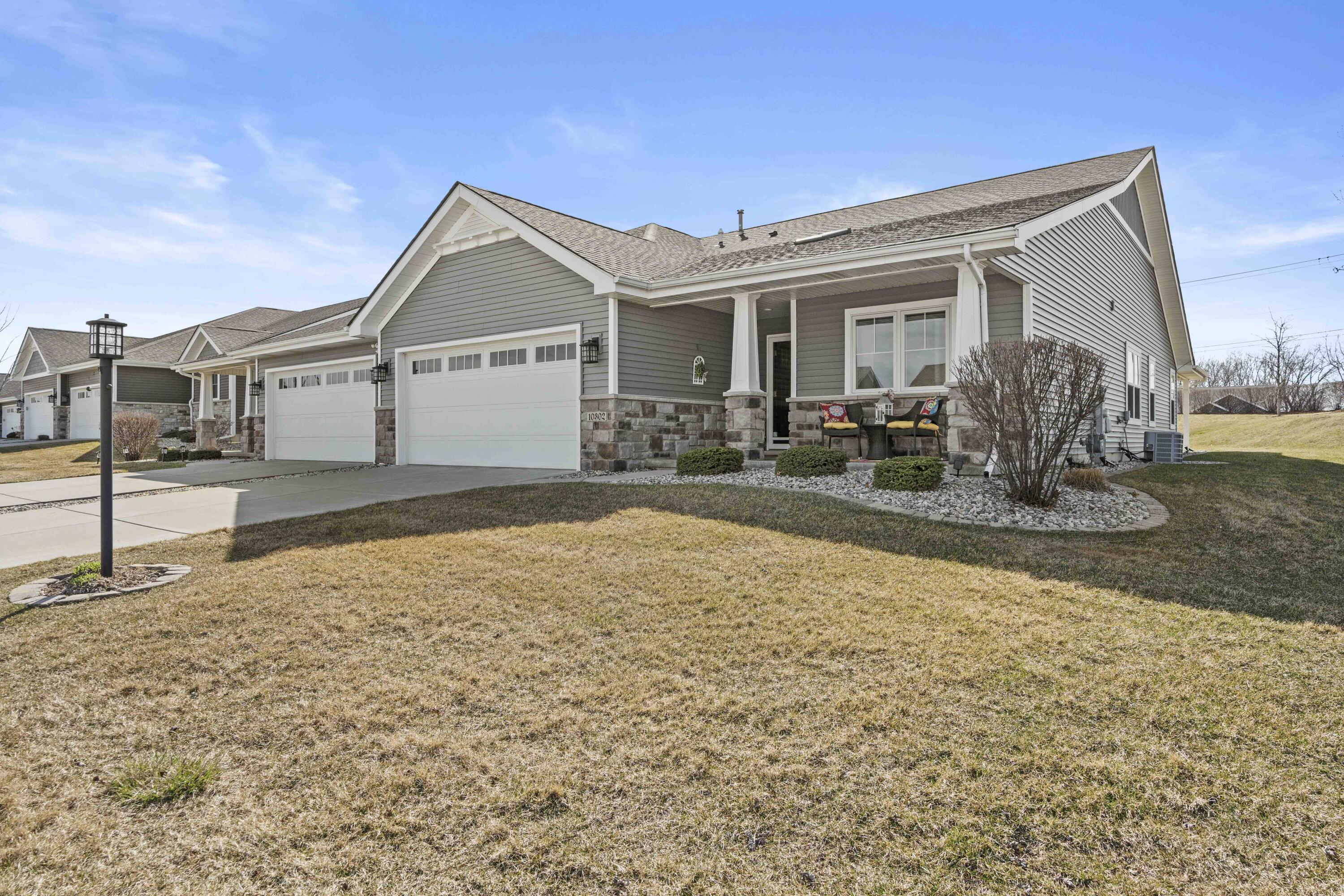 10302 Red Rock Place