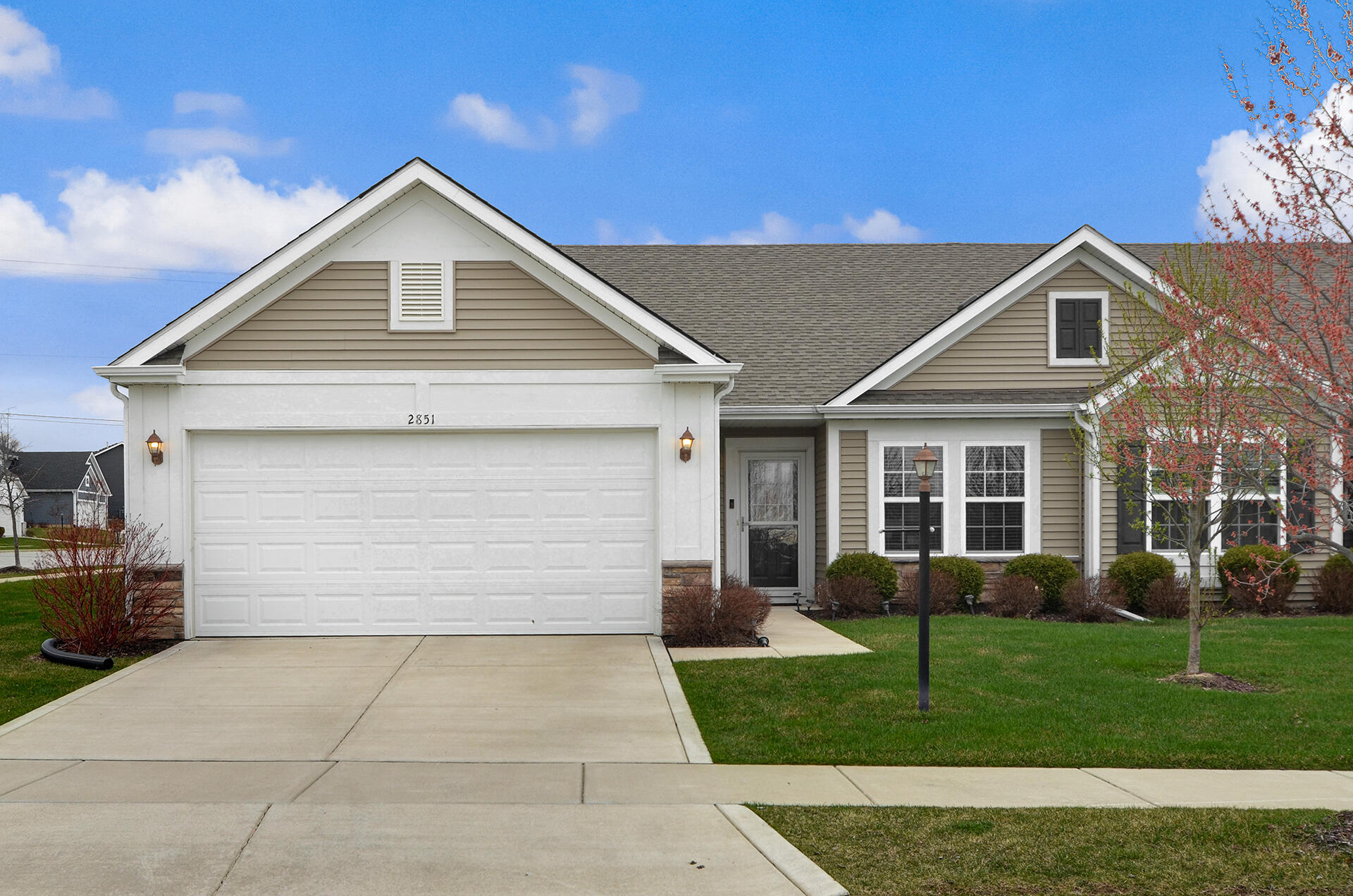 2851 Brisbane Drive