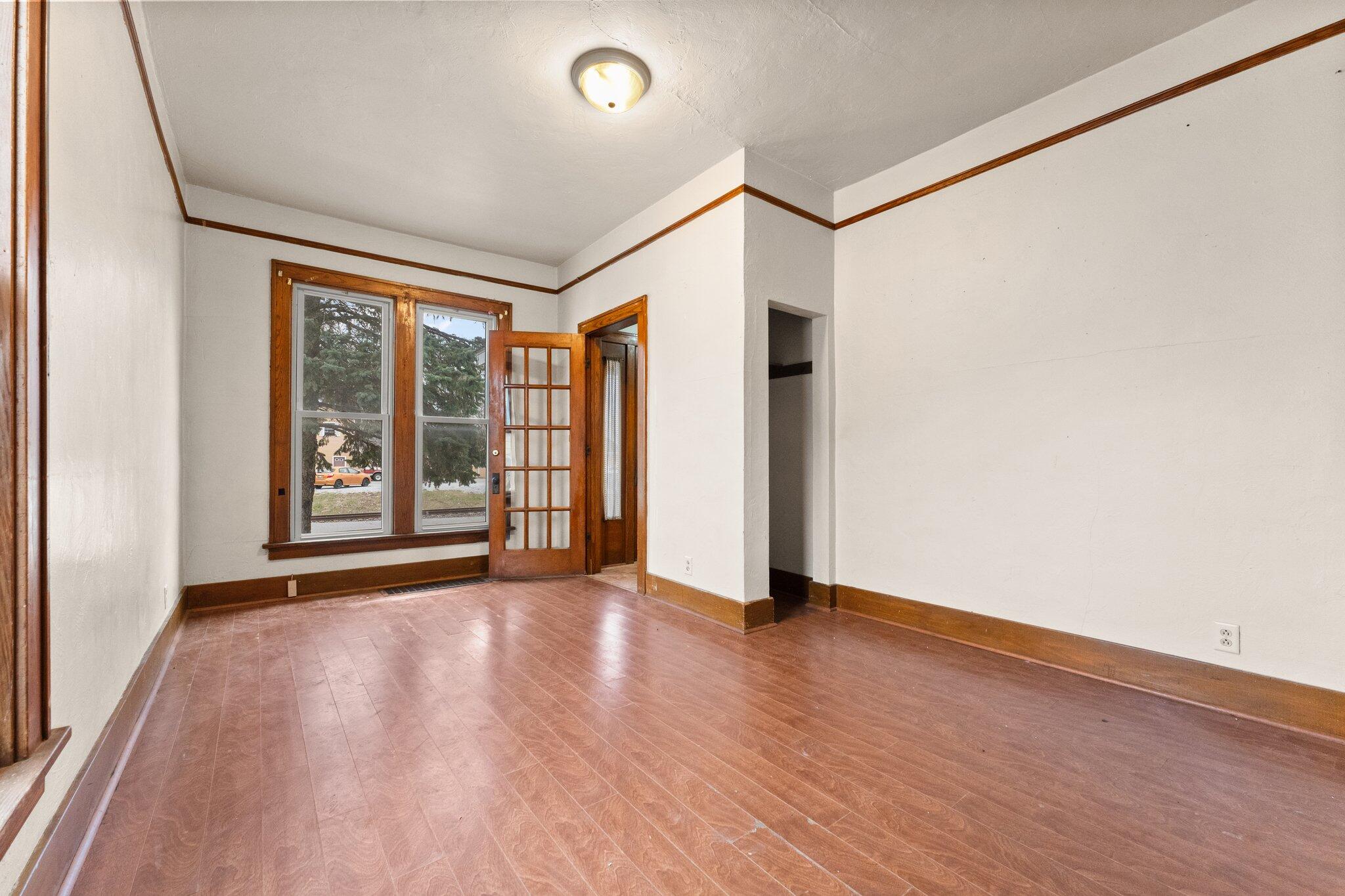 200 8th Street SE