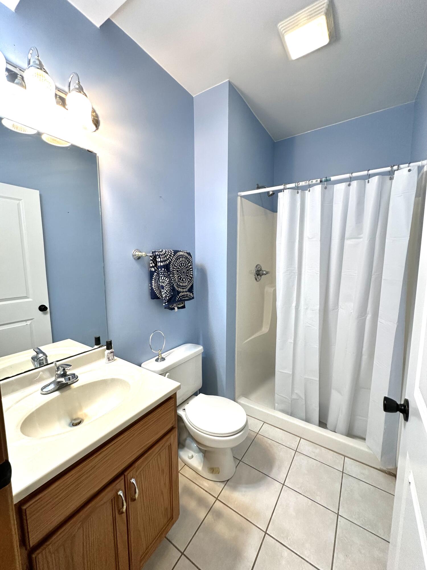 621 Persimmon Pkwy