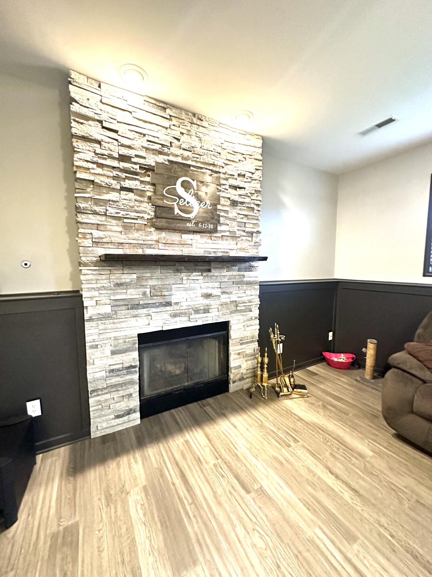 621 Persimmon Pkwy