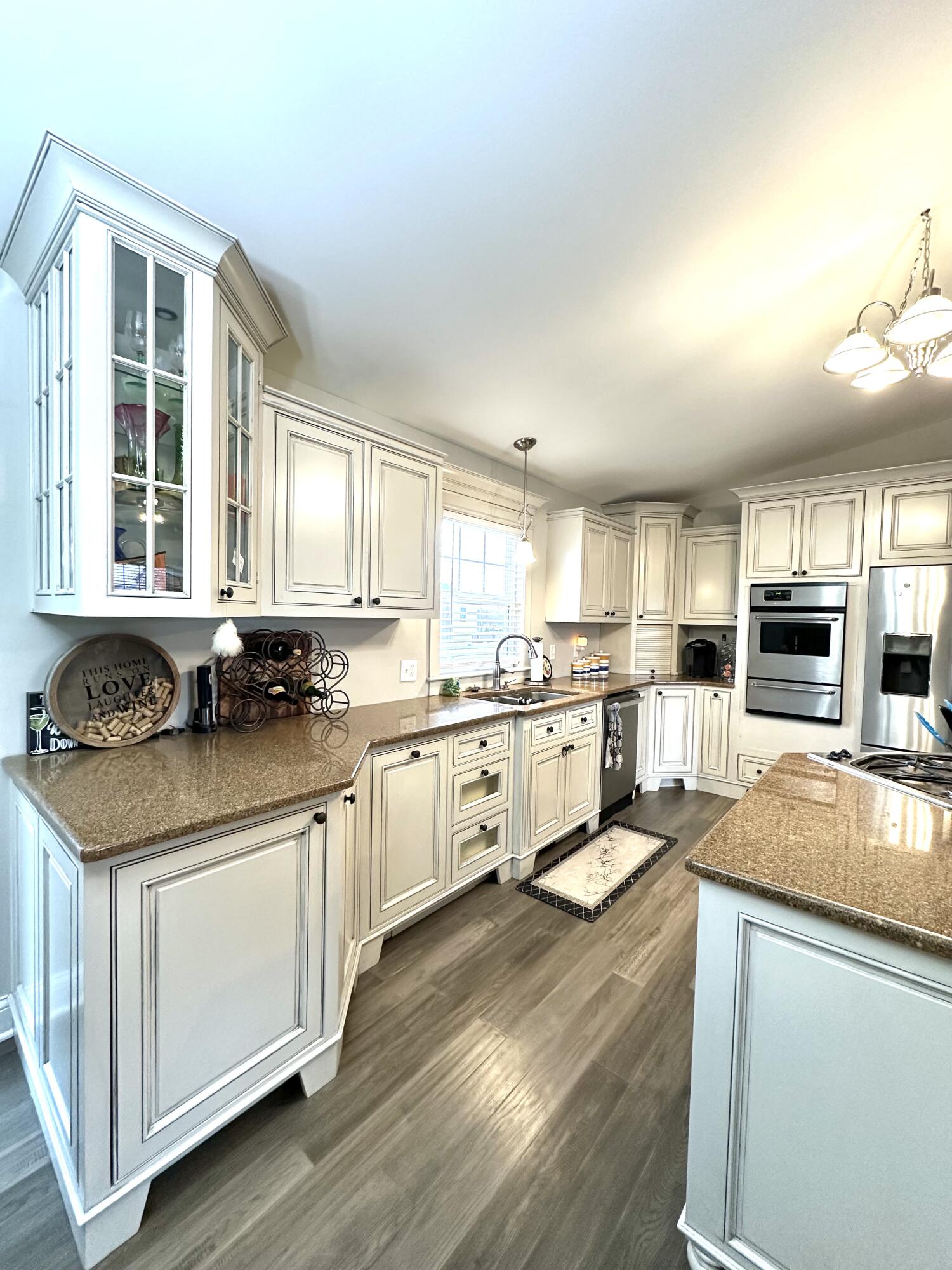 621 Persimmon Pkwy