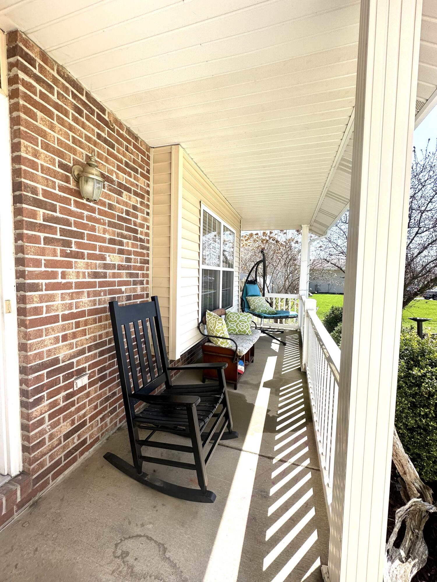 621 Persimmon Pkwy