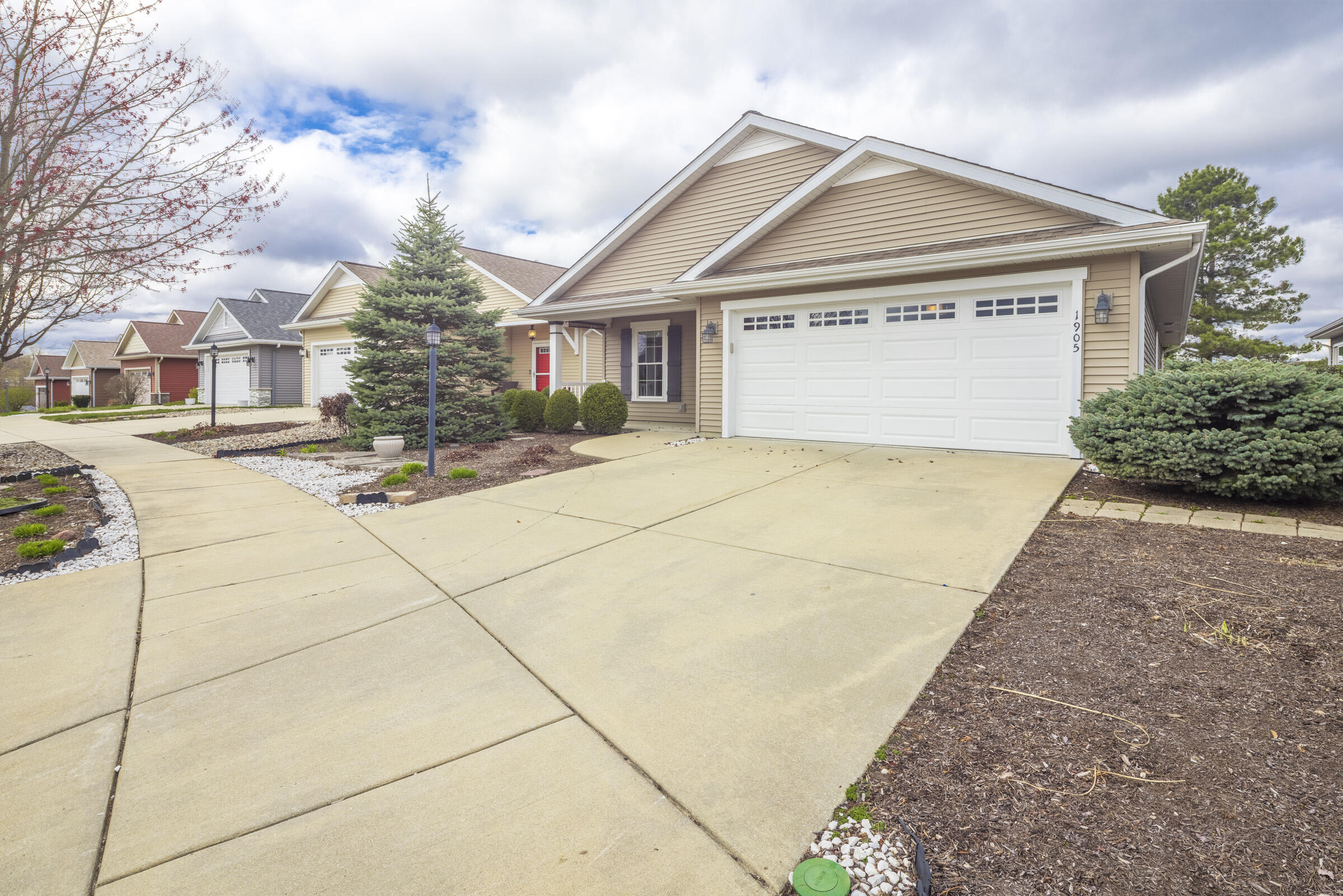 1905 Cheney Drive