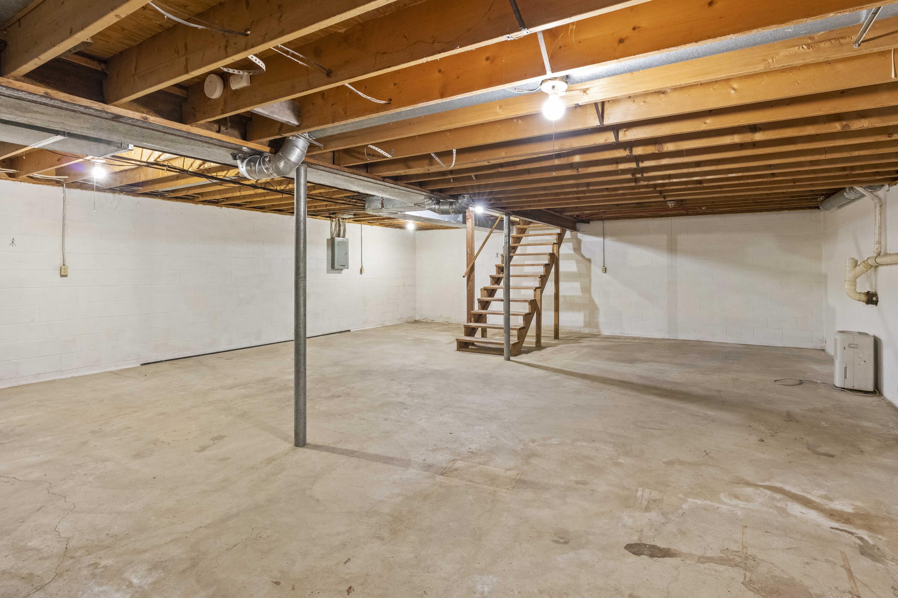 2432 Superior Street