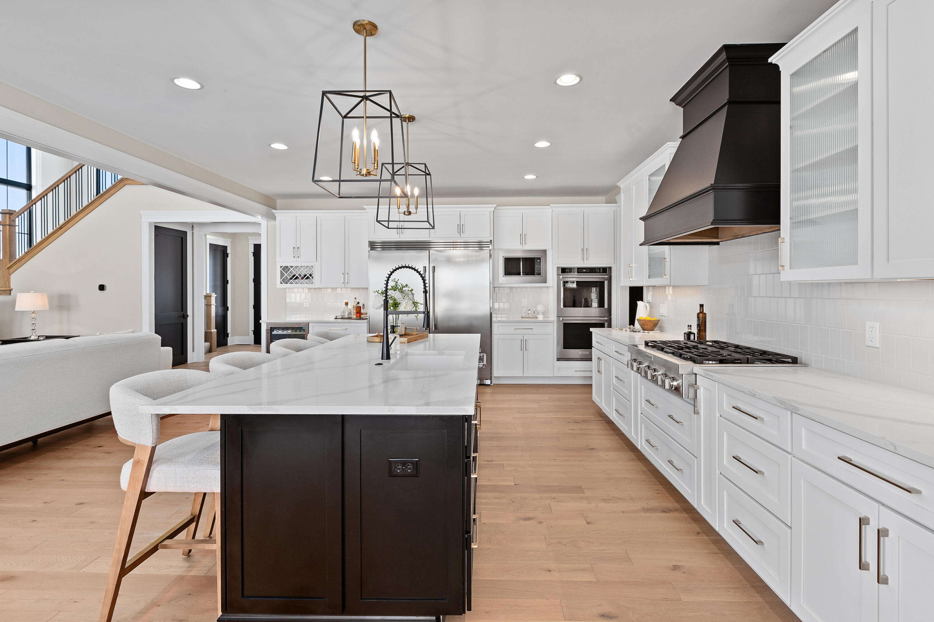 9451 Tall Grass Trail