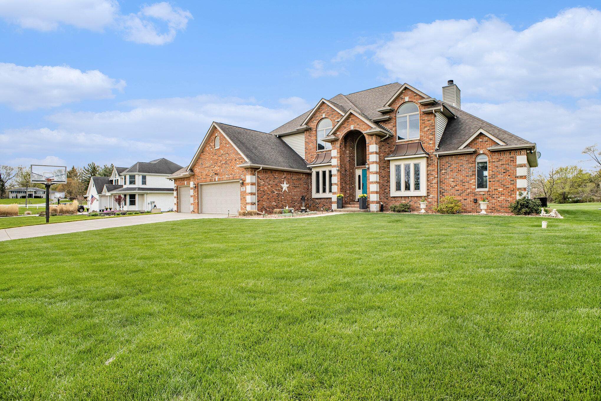 272 White Tail Court
