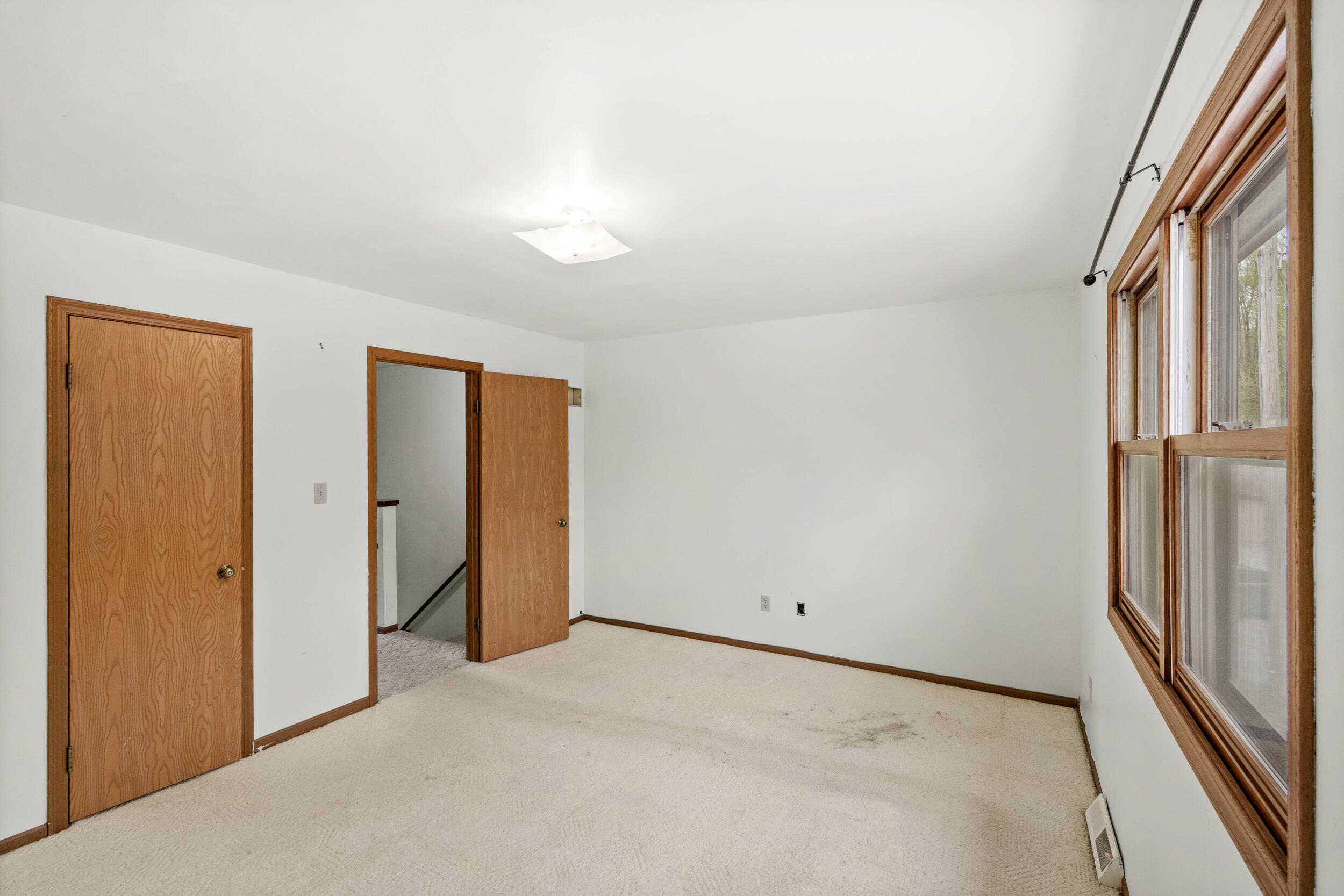 862 Jordan Circle