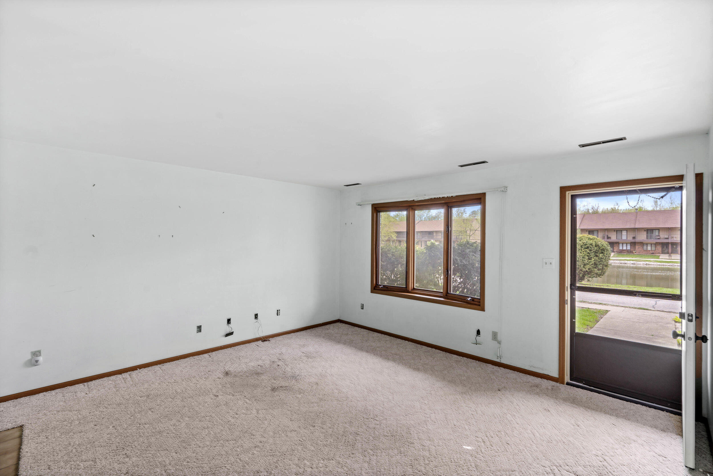 862 Jordan Circle