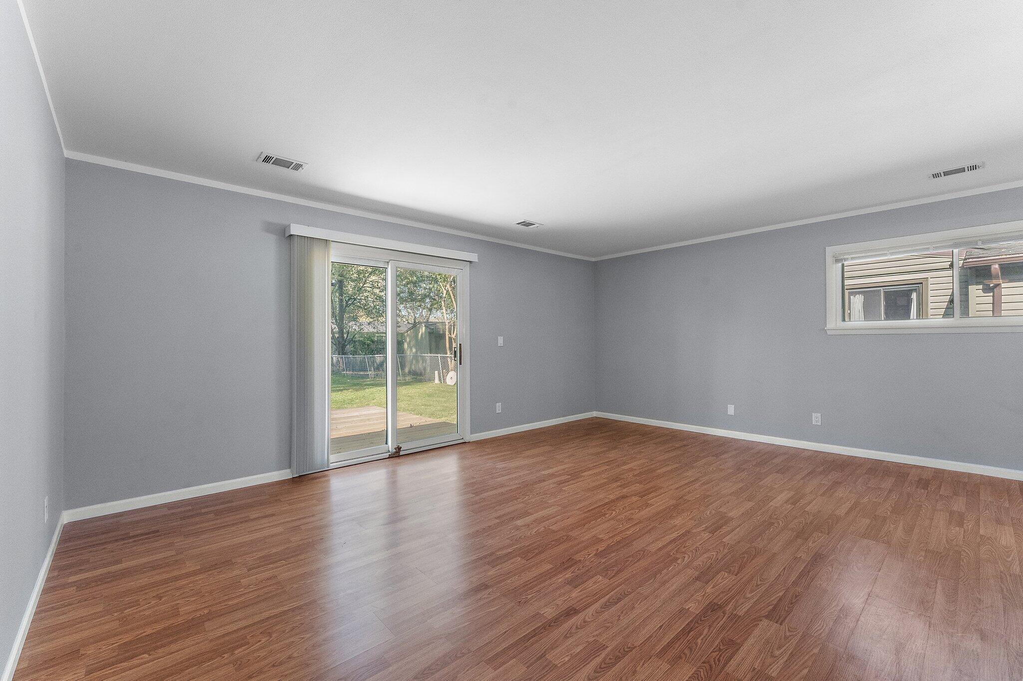 1246 N Glenwood Avenue