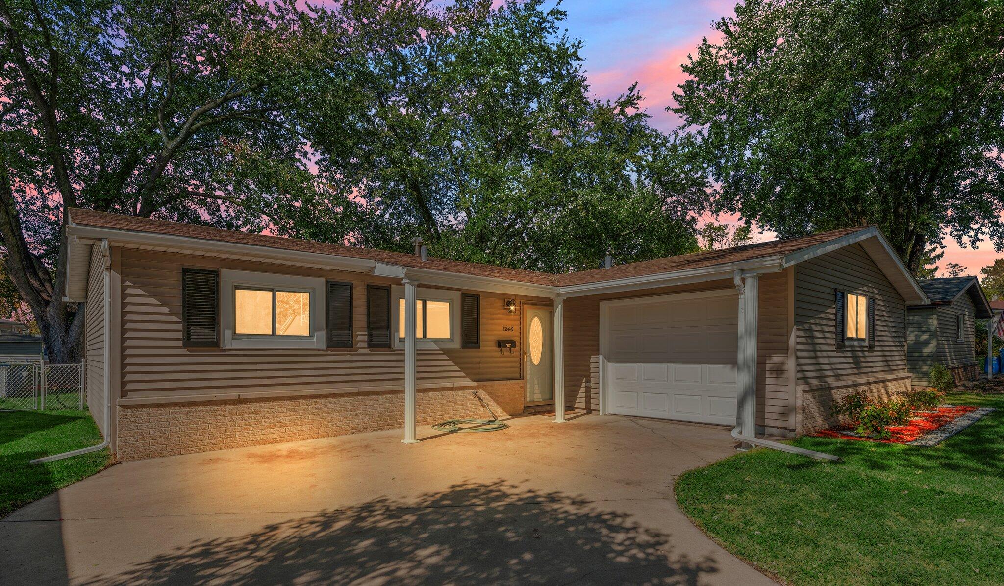 1246 N Glenwood Avenue