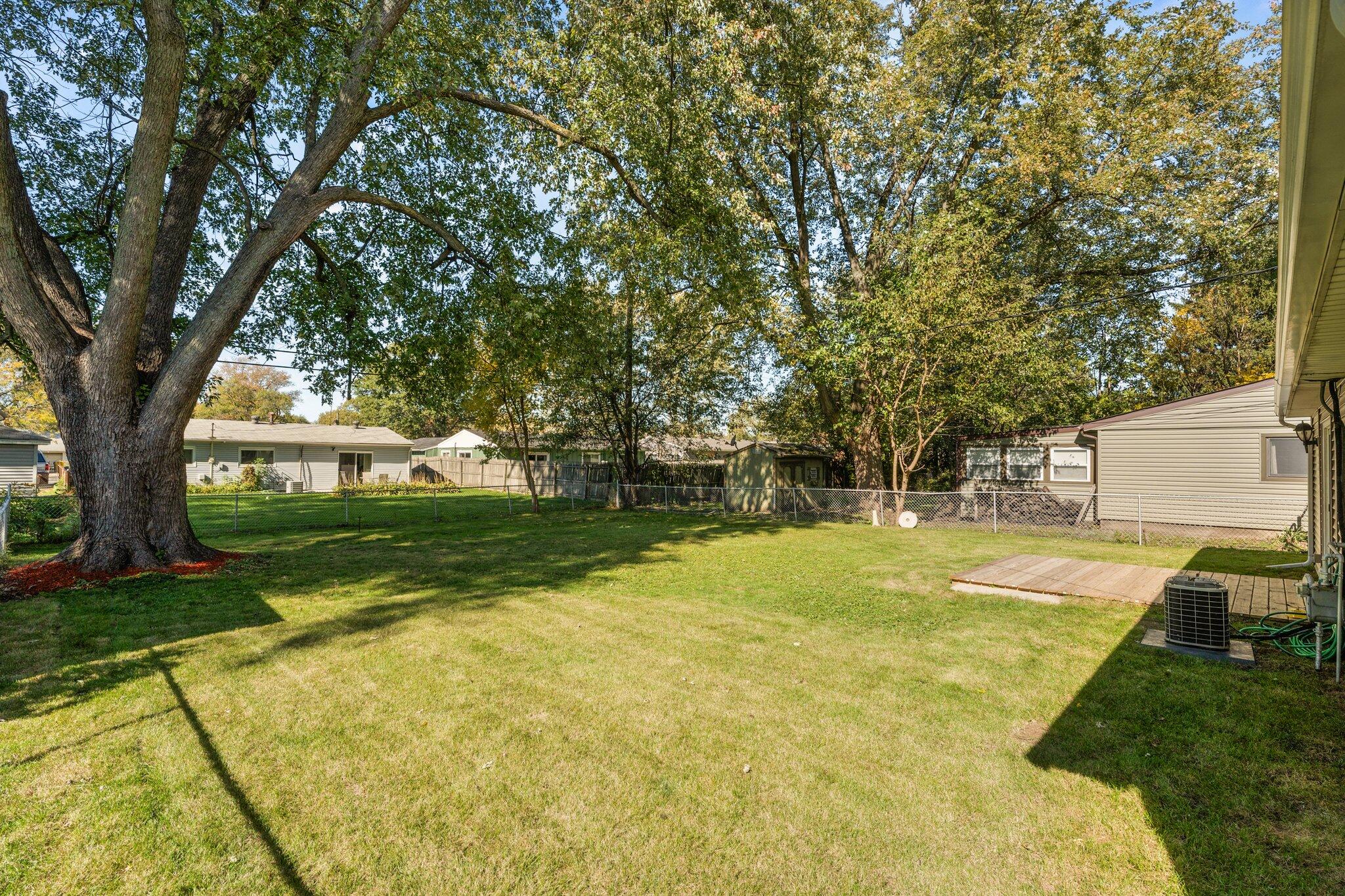 1246 N Glenwood Avenue