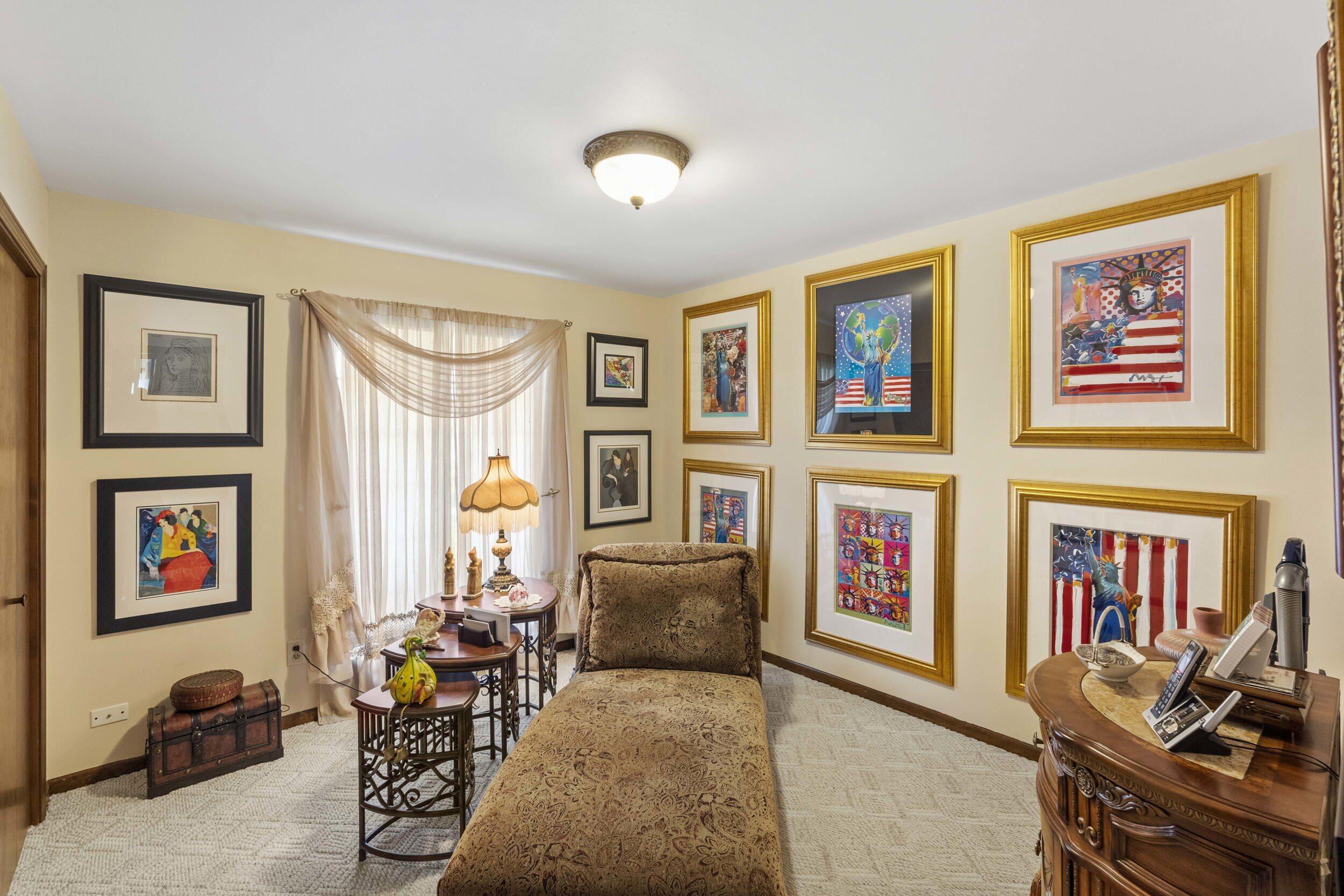 1594 Sunnyslope Drive