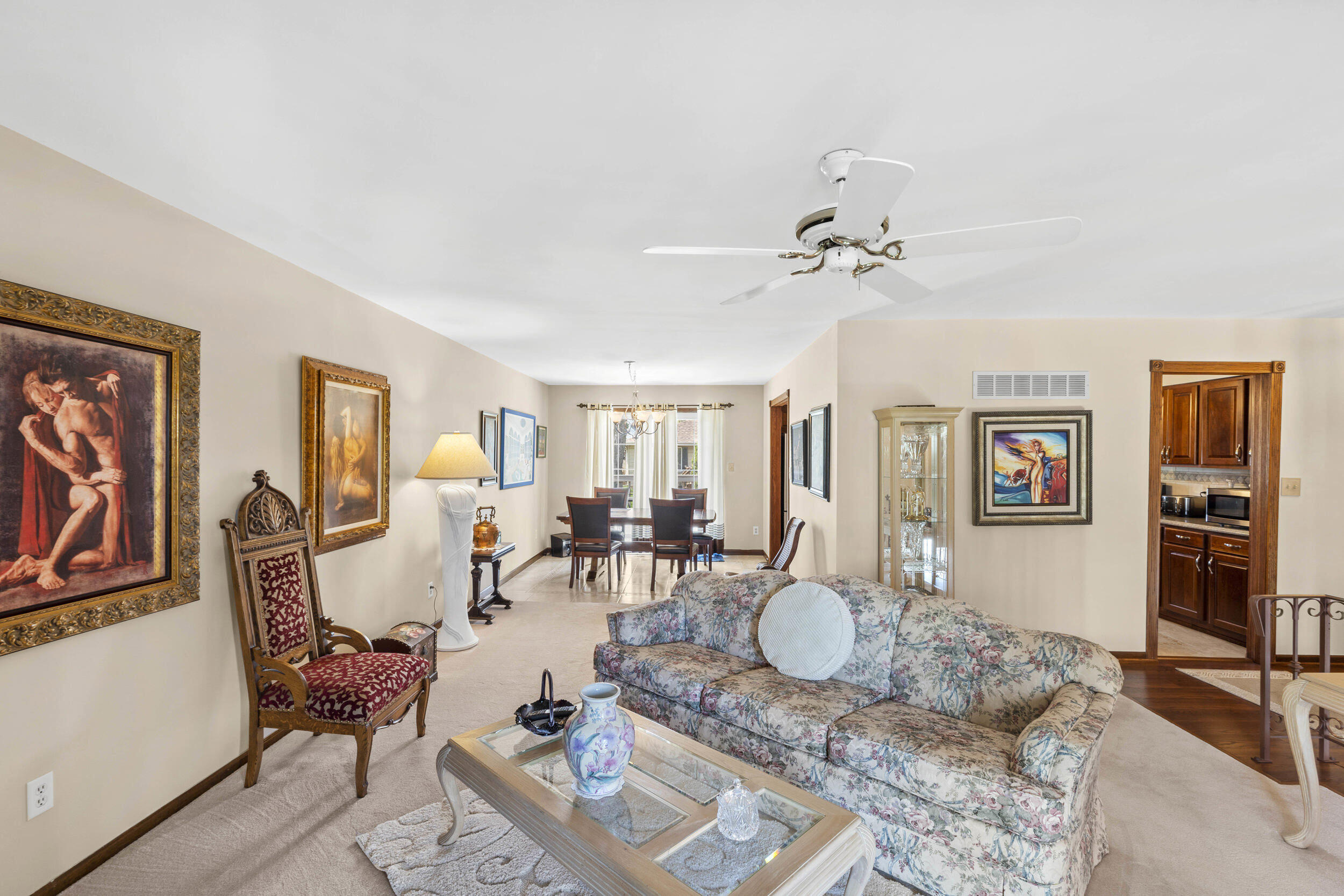 1594 Sunnyslope Drive