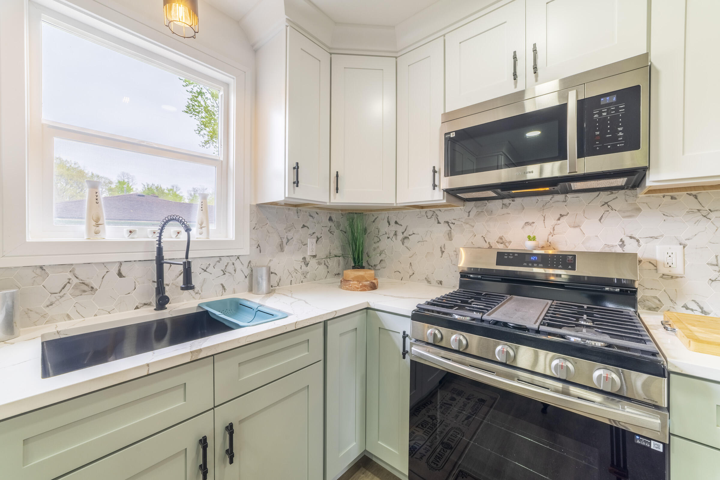 4038 Rhode Island Street