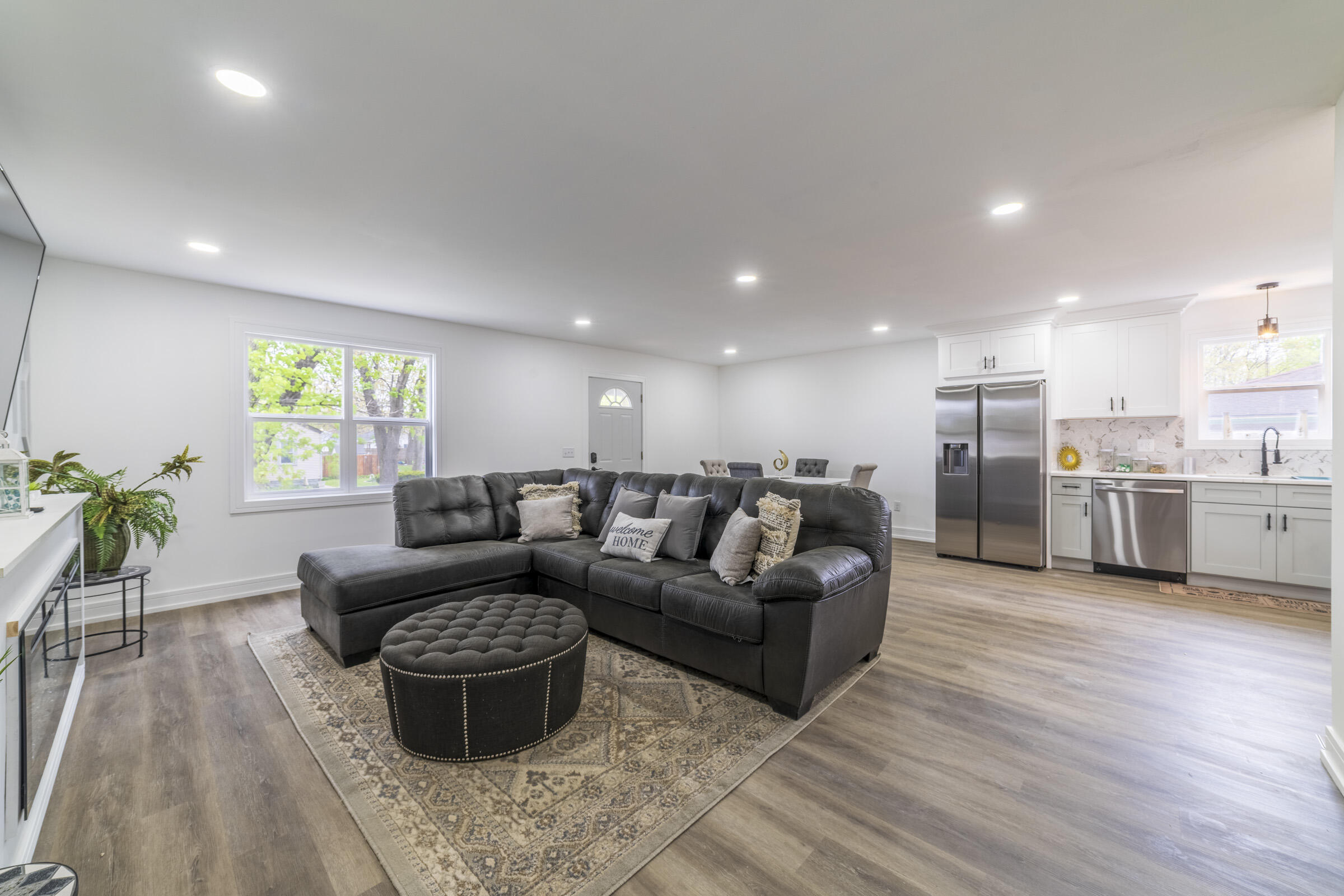 4038 Rhode Island Street