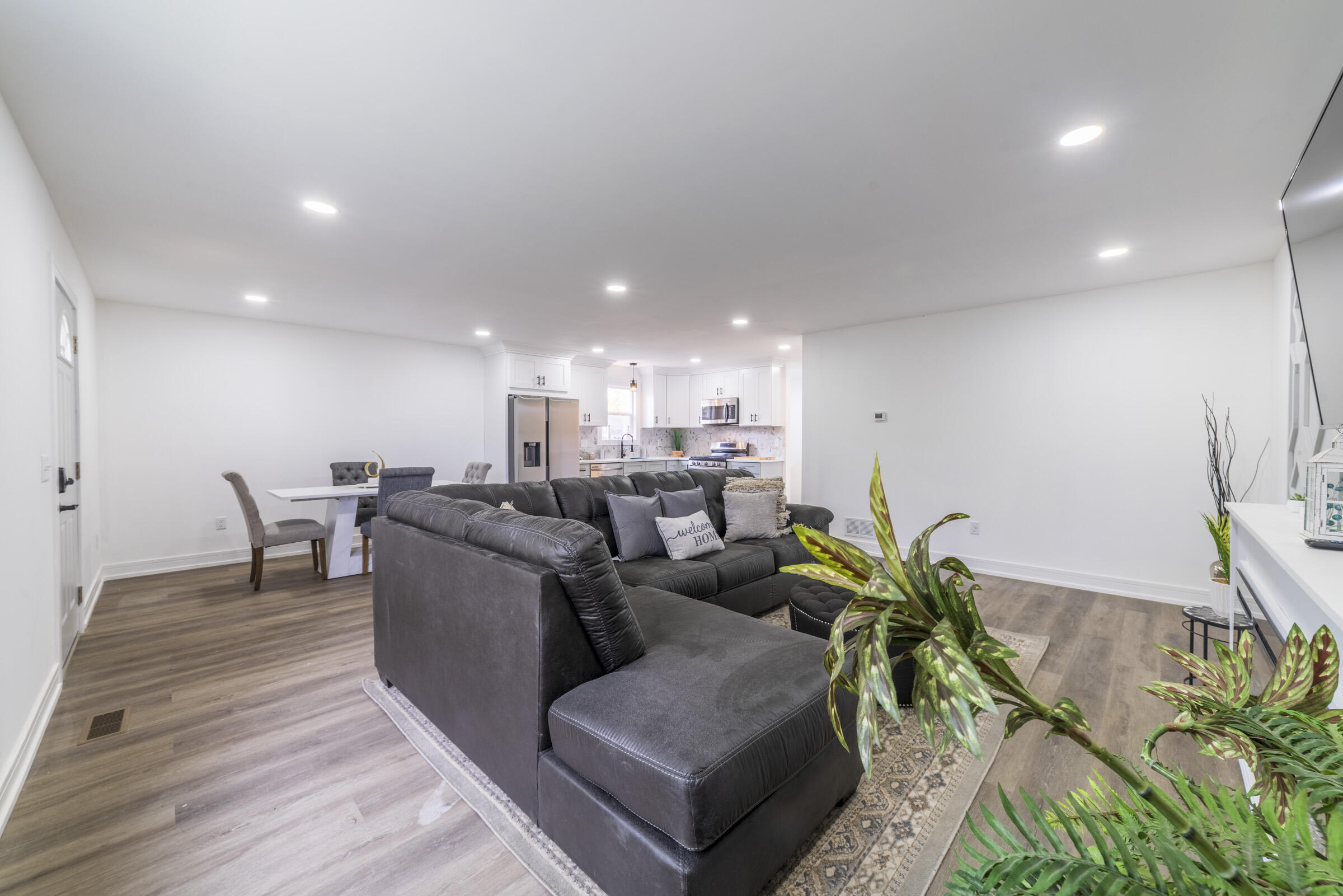 4038 Rhode Island Street