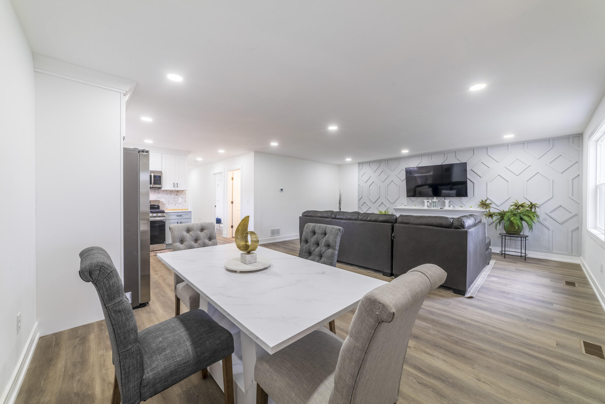 4038 Rhode Island Street