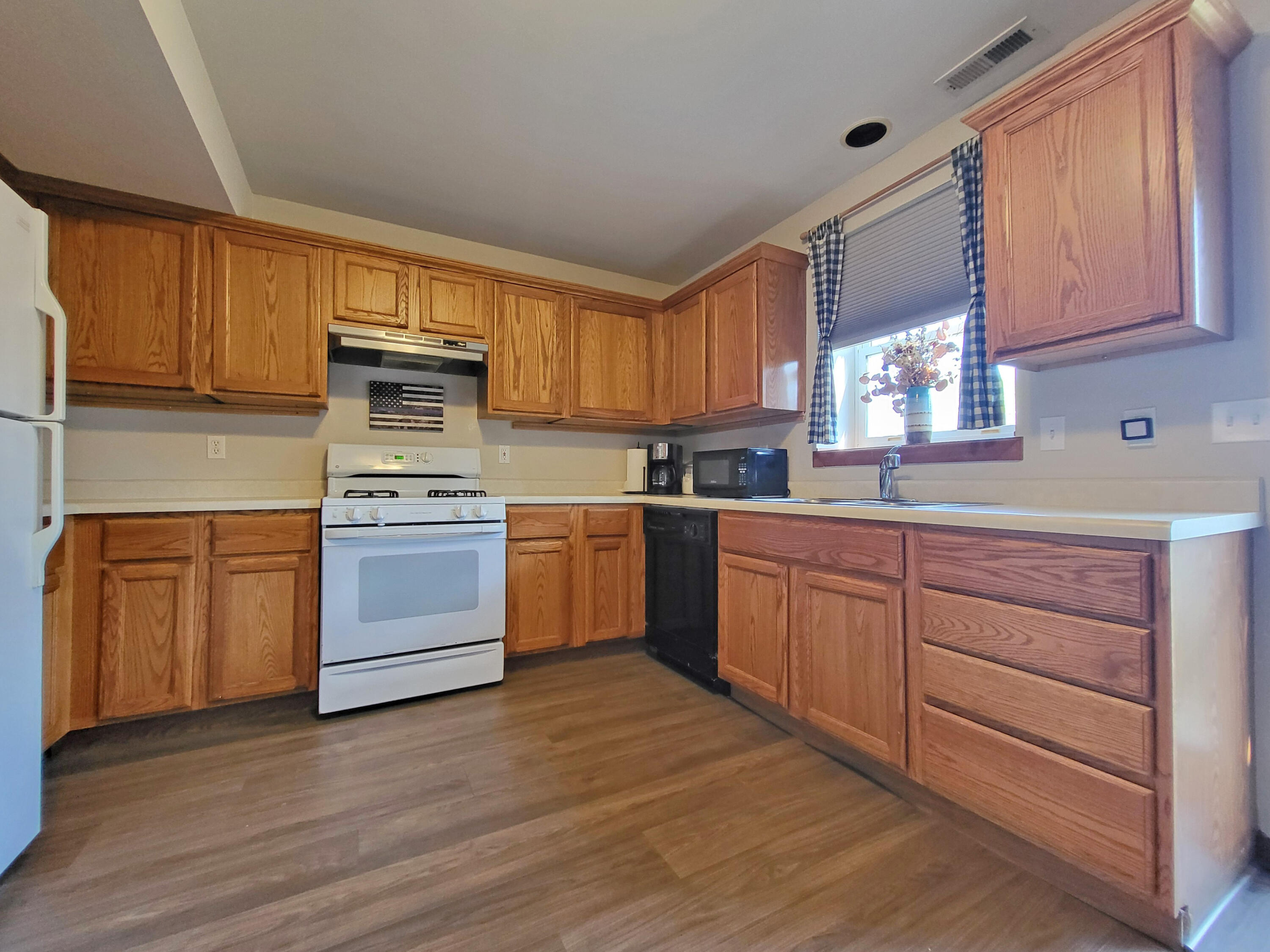 929 Monterrey Court Unit: C