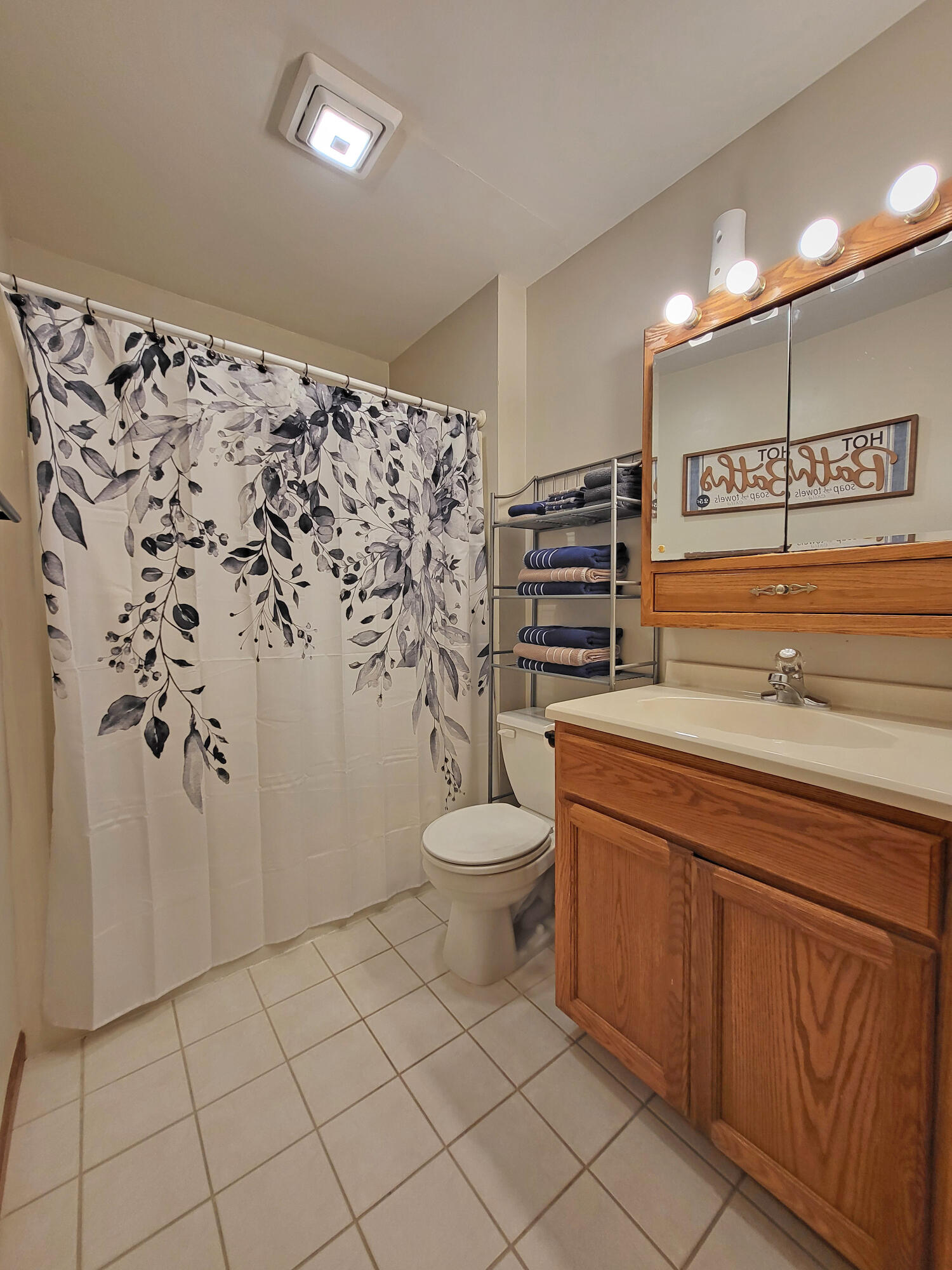 929 Monterrey Court Unit: C