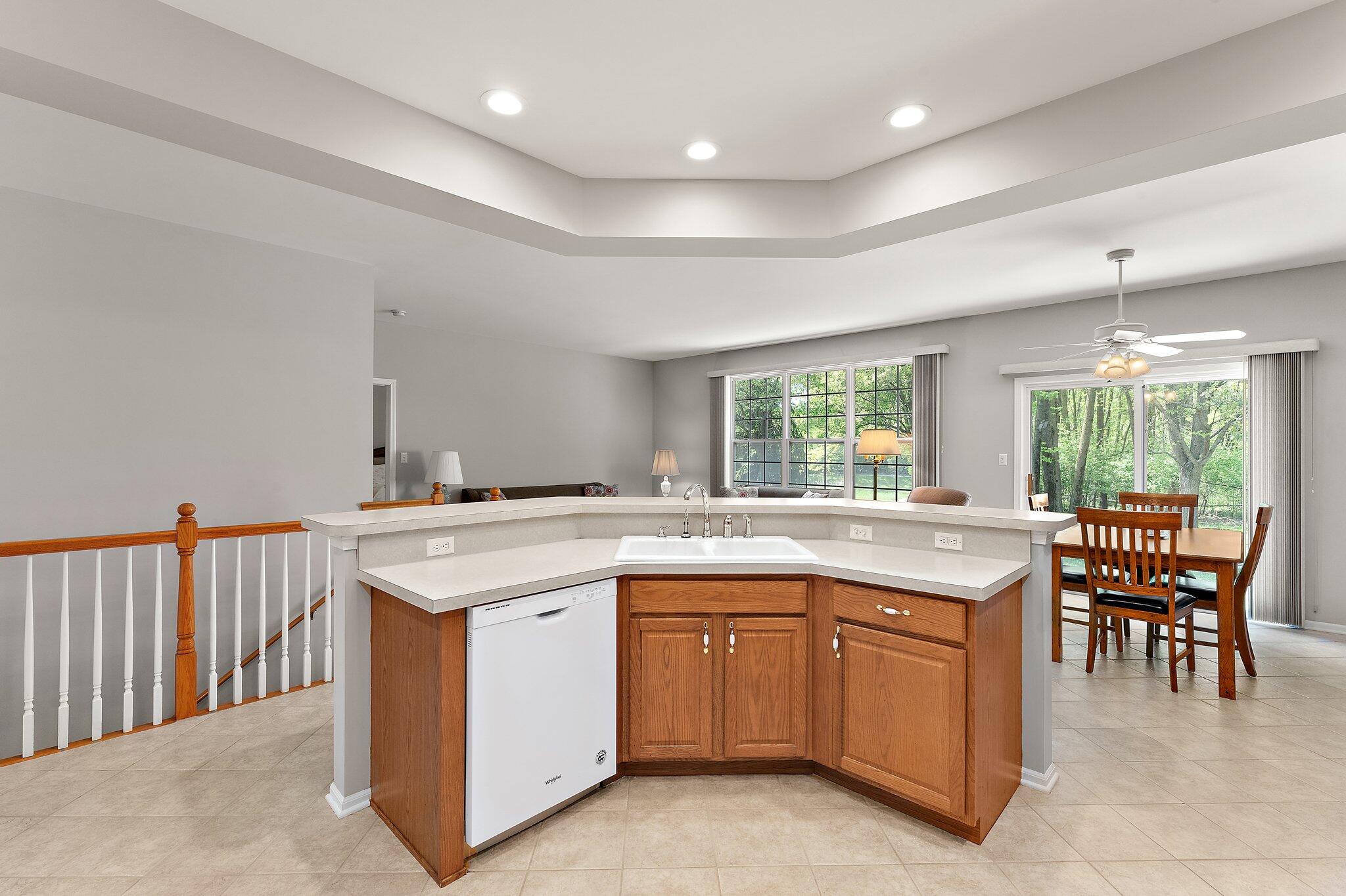 1320 Ludington Lane