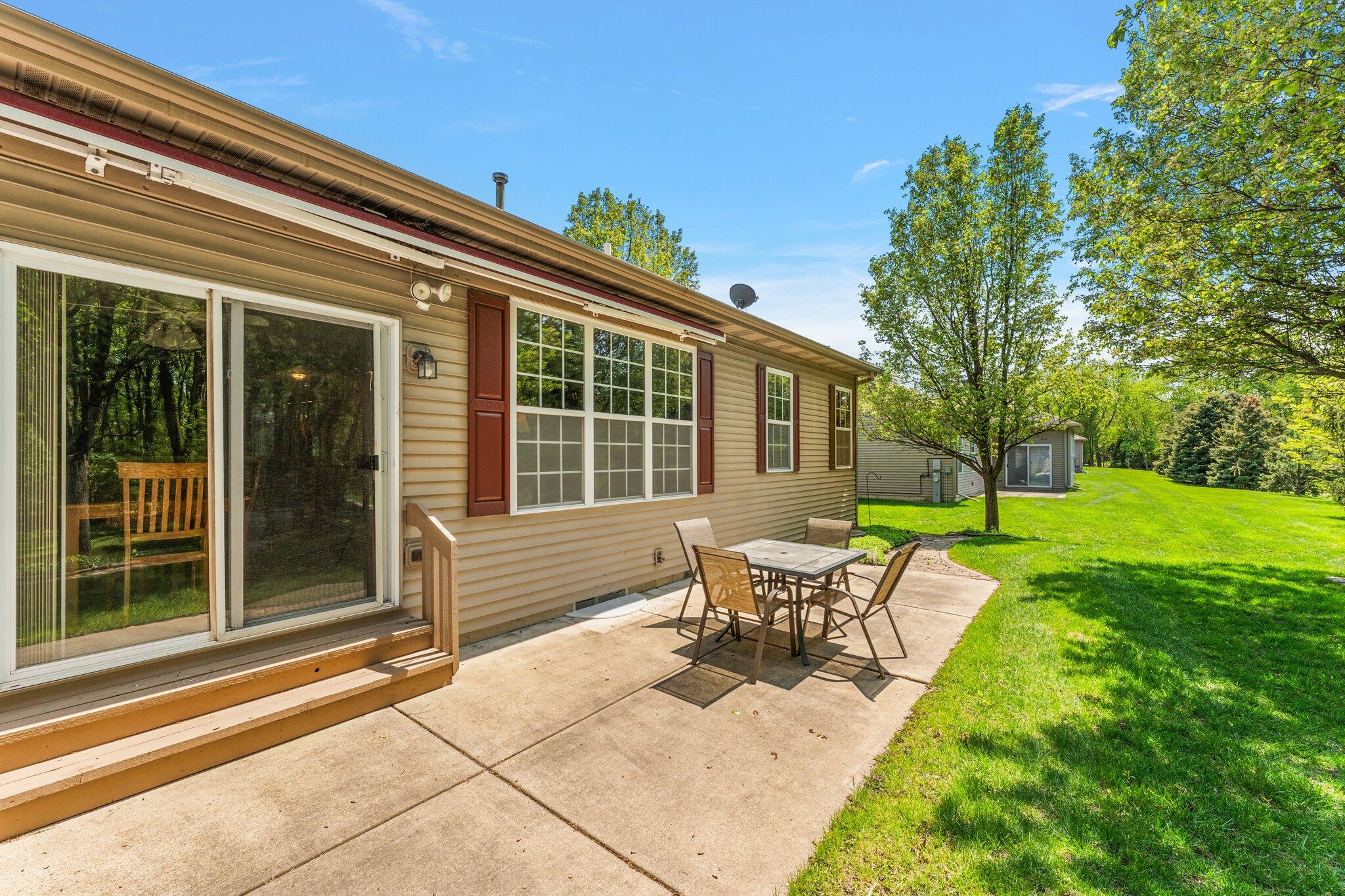 1320 Ludington Lane